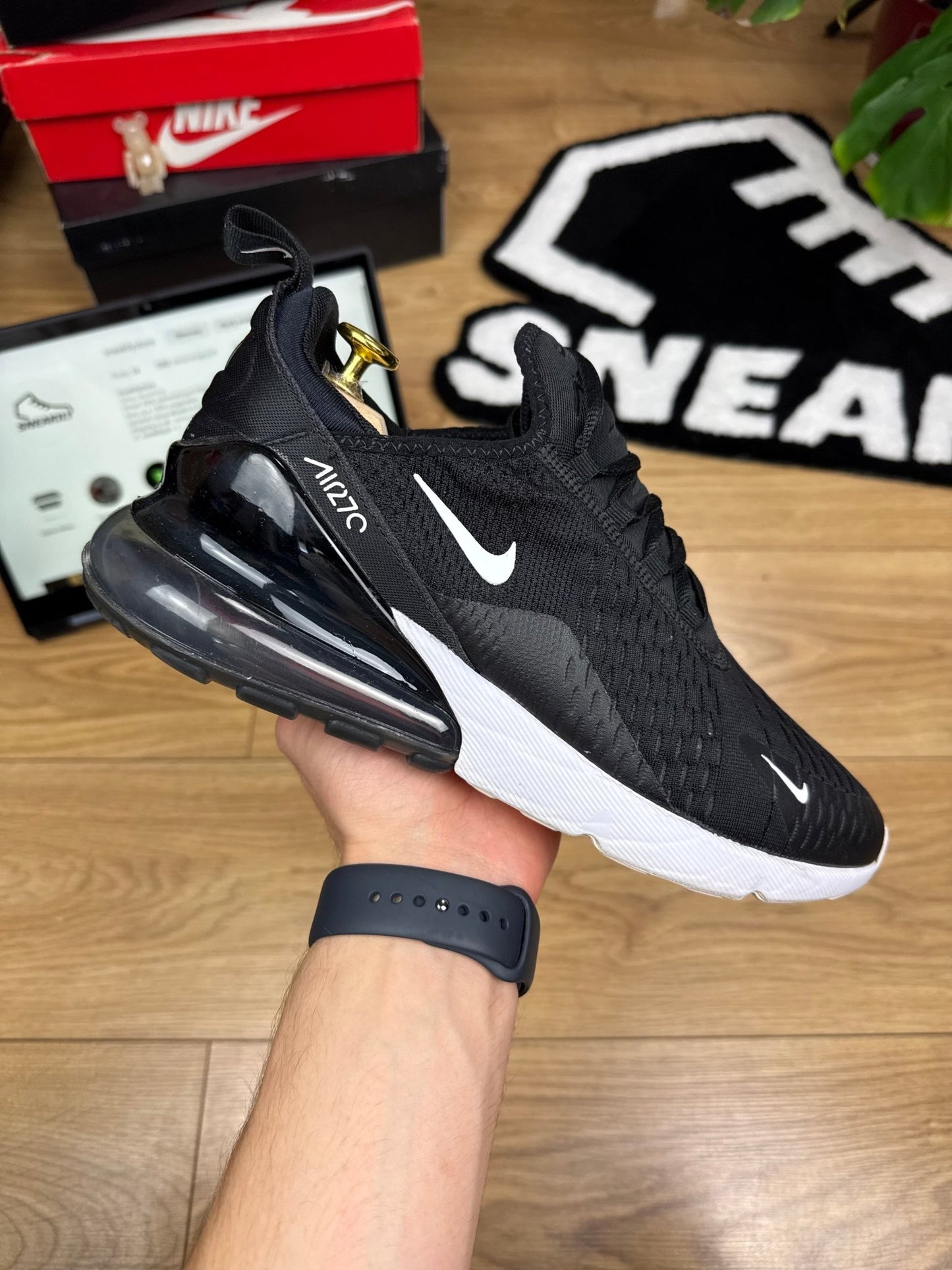 Nike Air Max 270 (42.5)