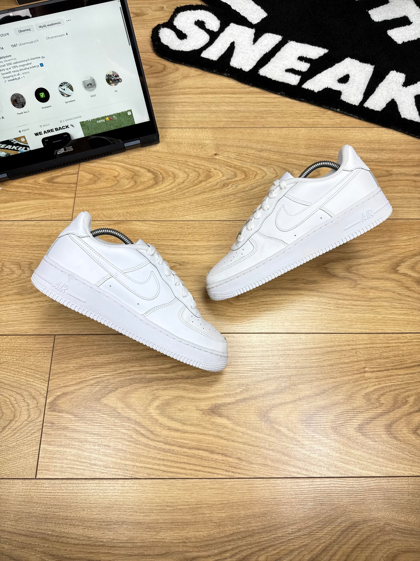 Nike Air Force 1 Low (40)