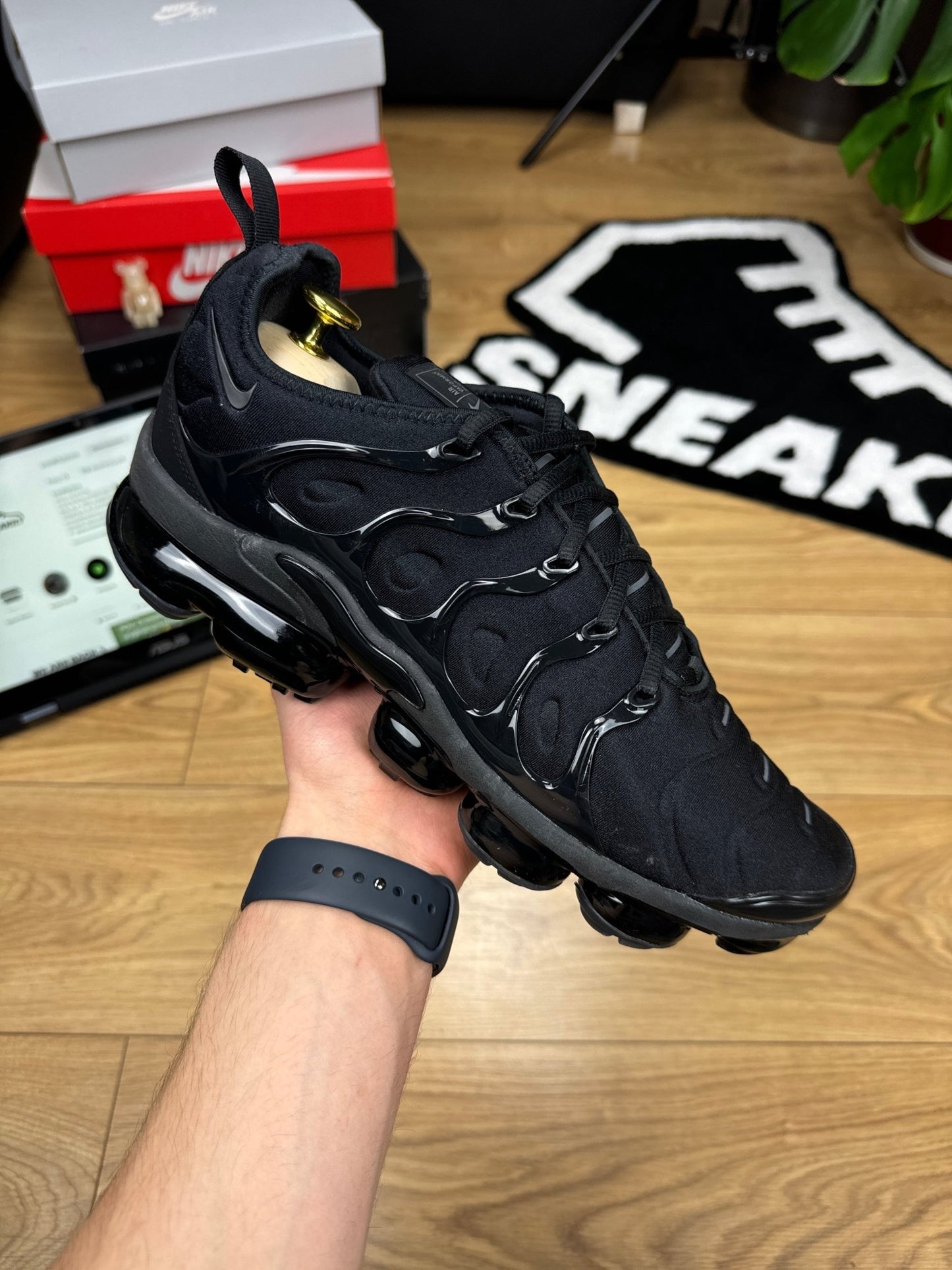 Nike Air Vapormax Plus (44.5)