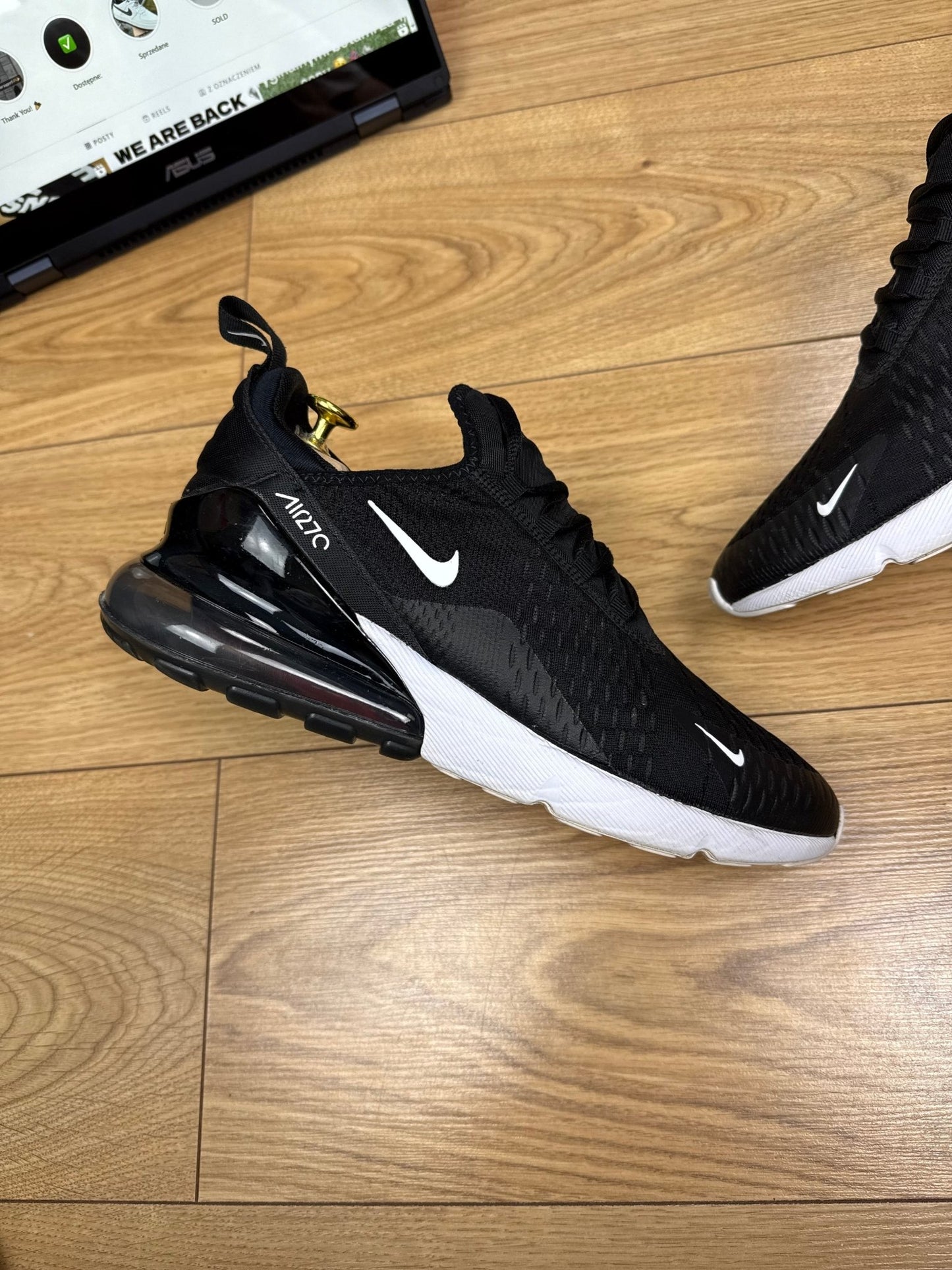 Nike Air Max 270 (42.5)