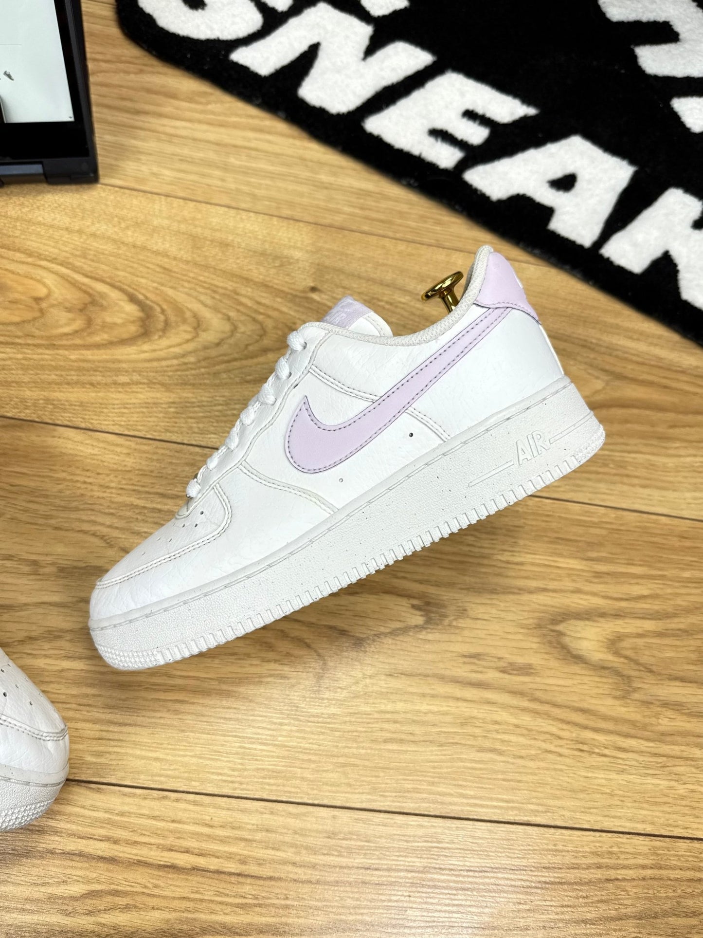 Nike Air Force 1 Low (38.5)