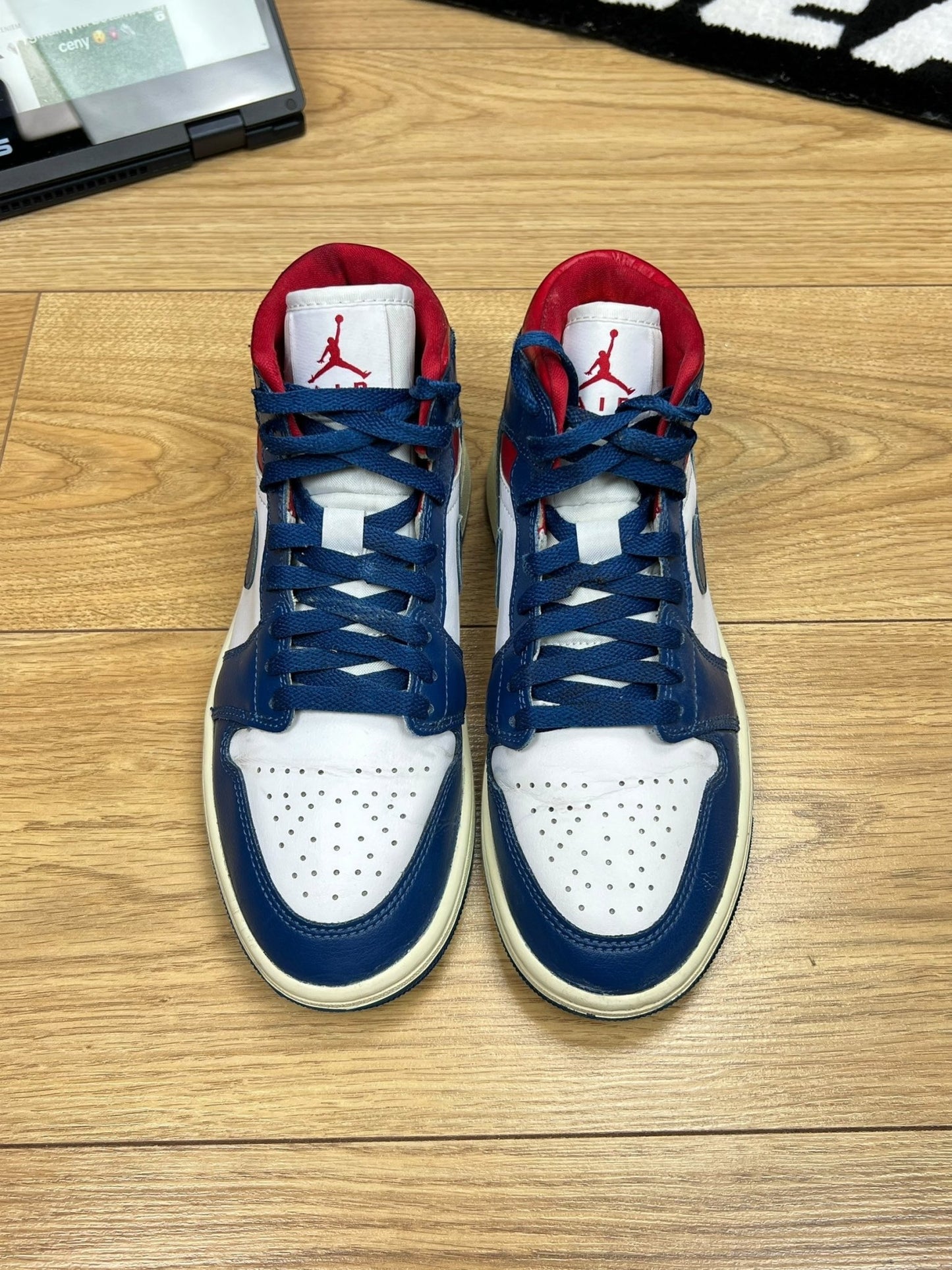 Nike Air Jordan 1 Mid (38.5)