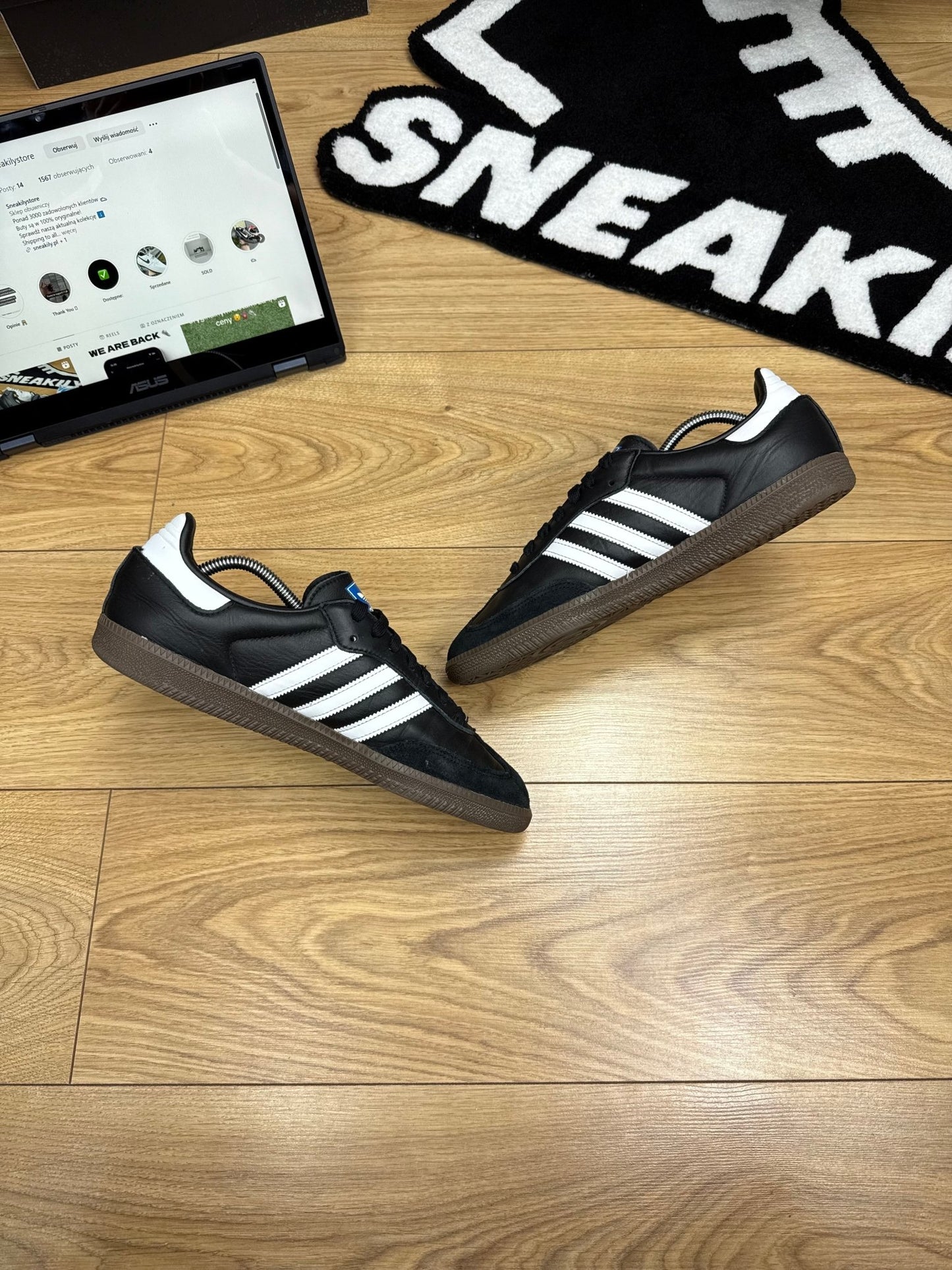 Adidas Samba (45 1/3)
