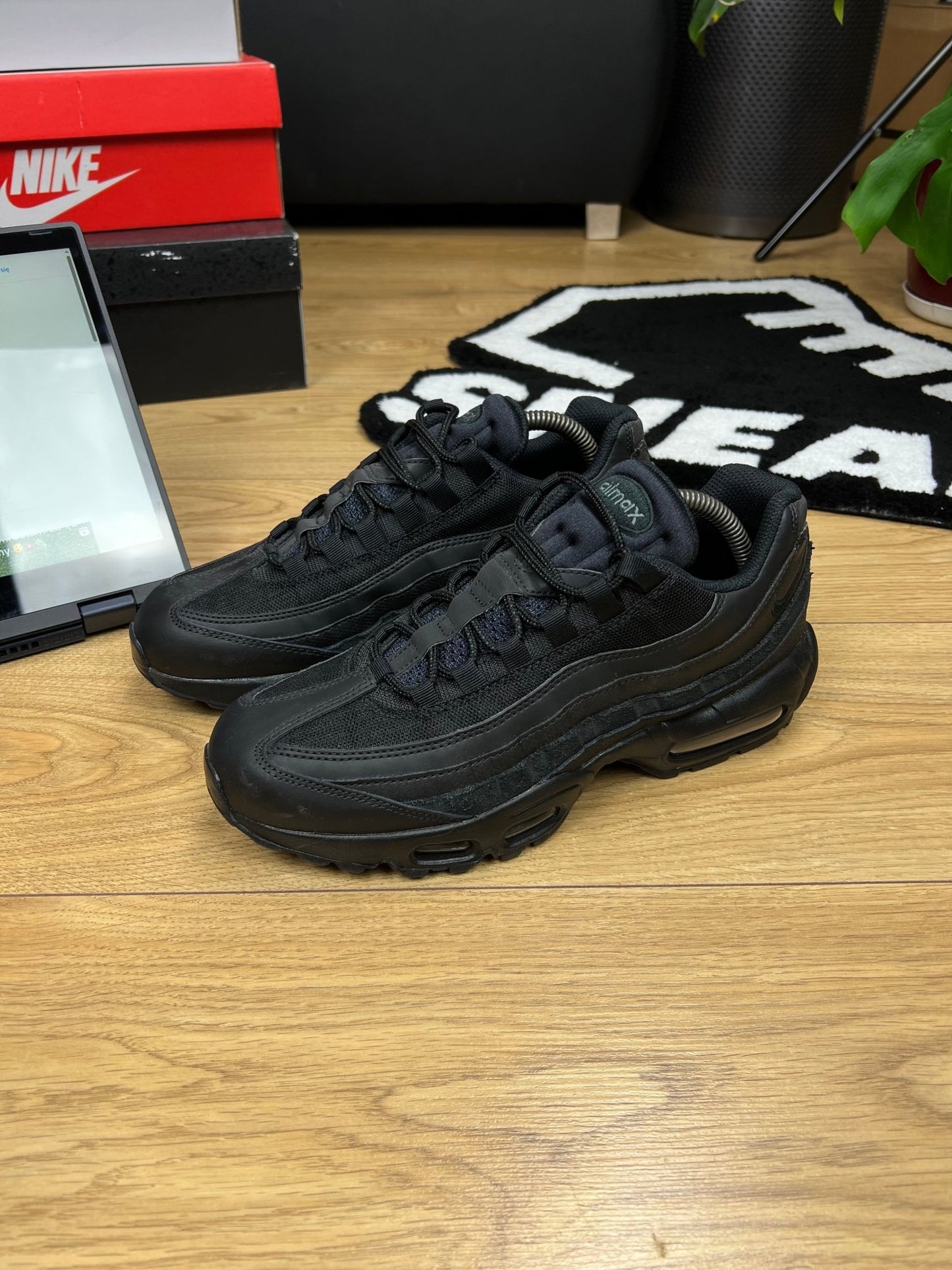 Nike Air Max 95 (42.5) - Nowe