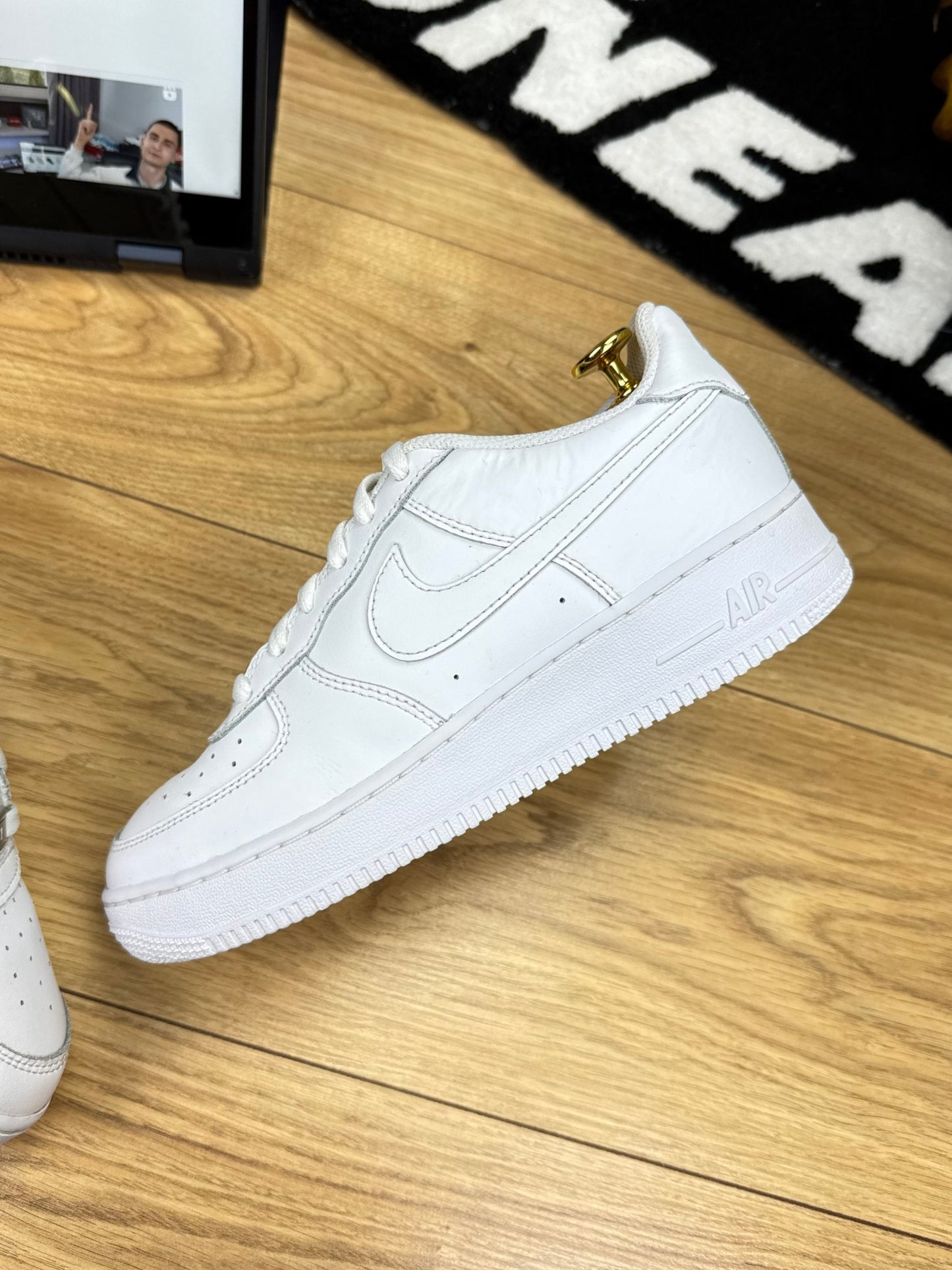 Nike Air Force 1 Low (38.5)