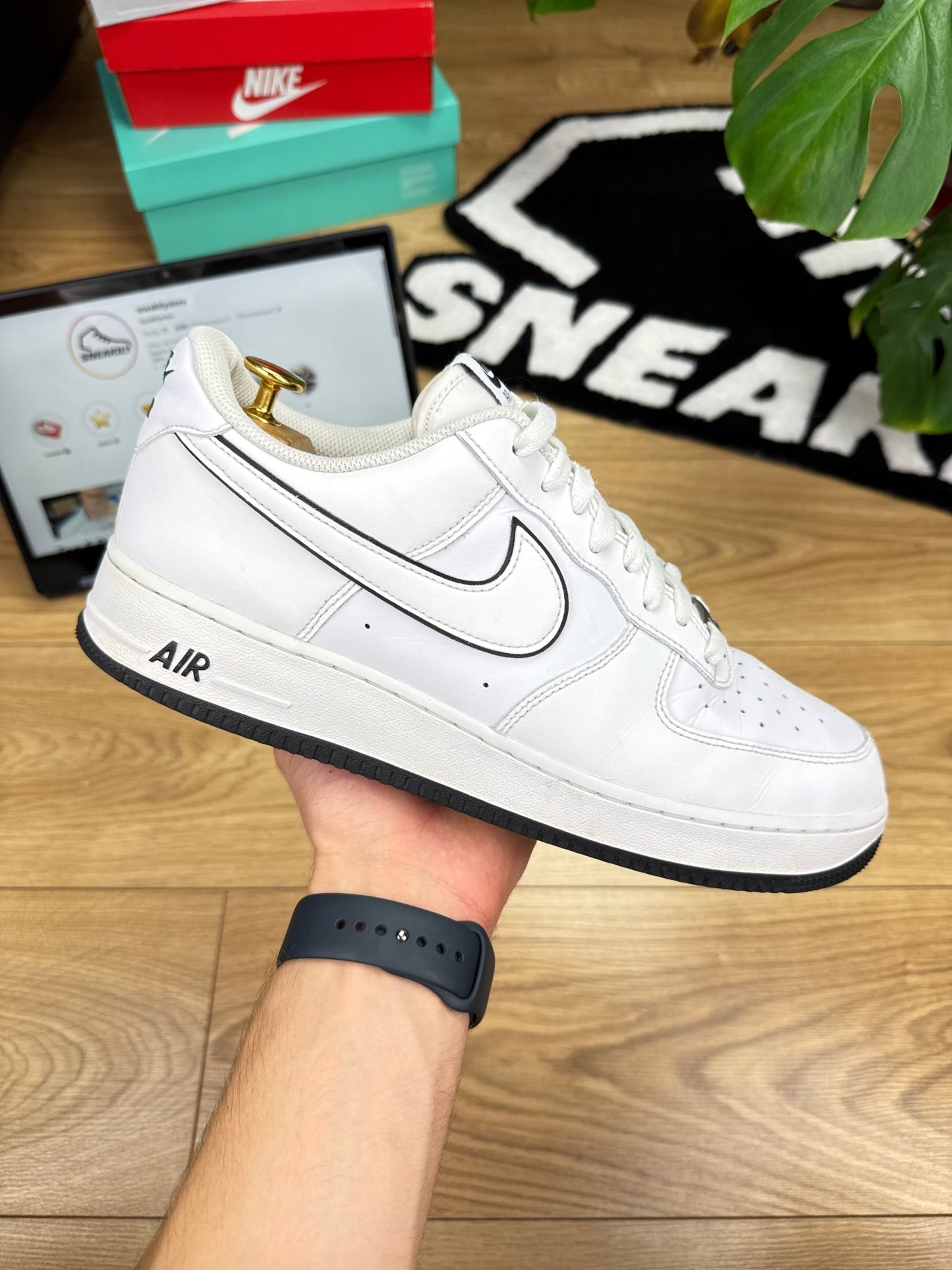 Nike Air Force 1 Low (45.5)