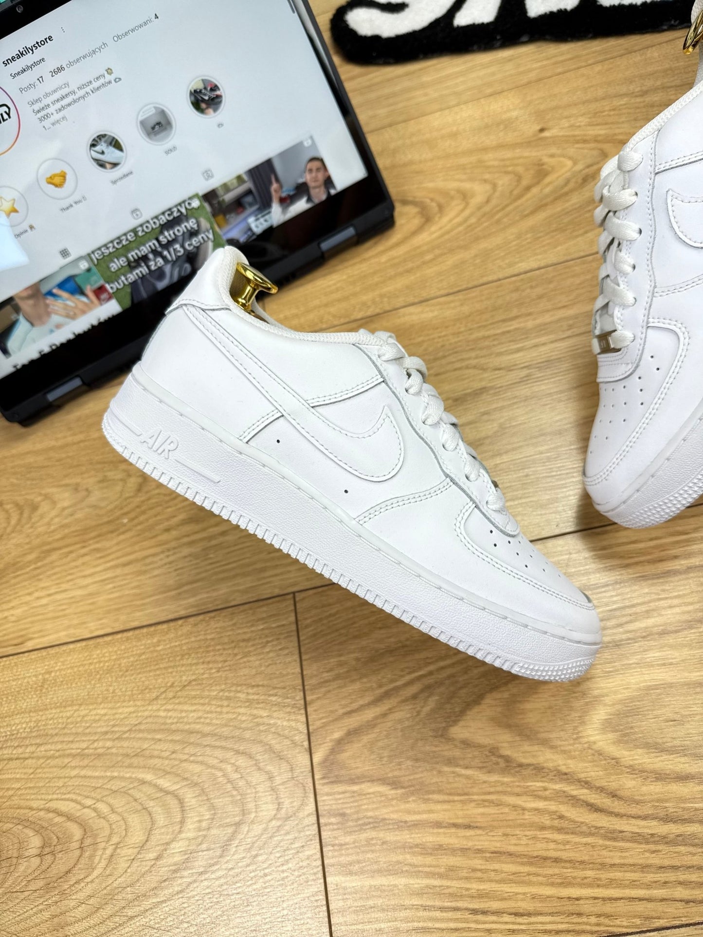 Nike Air Force 1 Low (38.5)