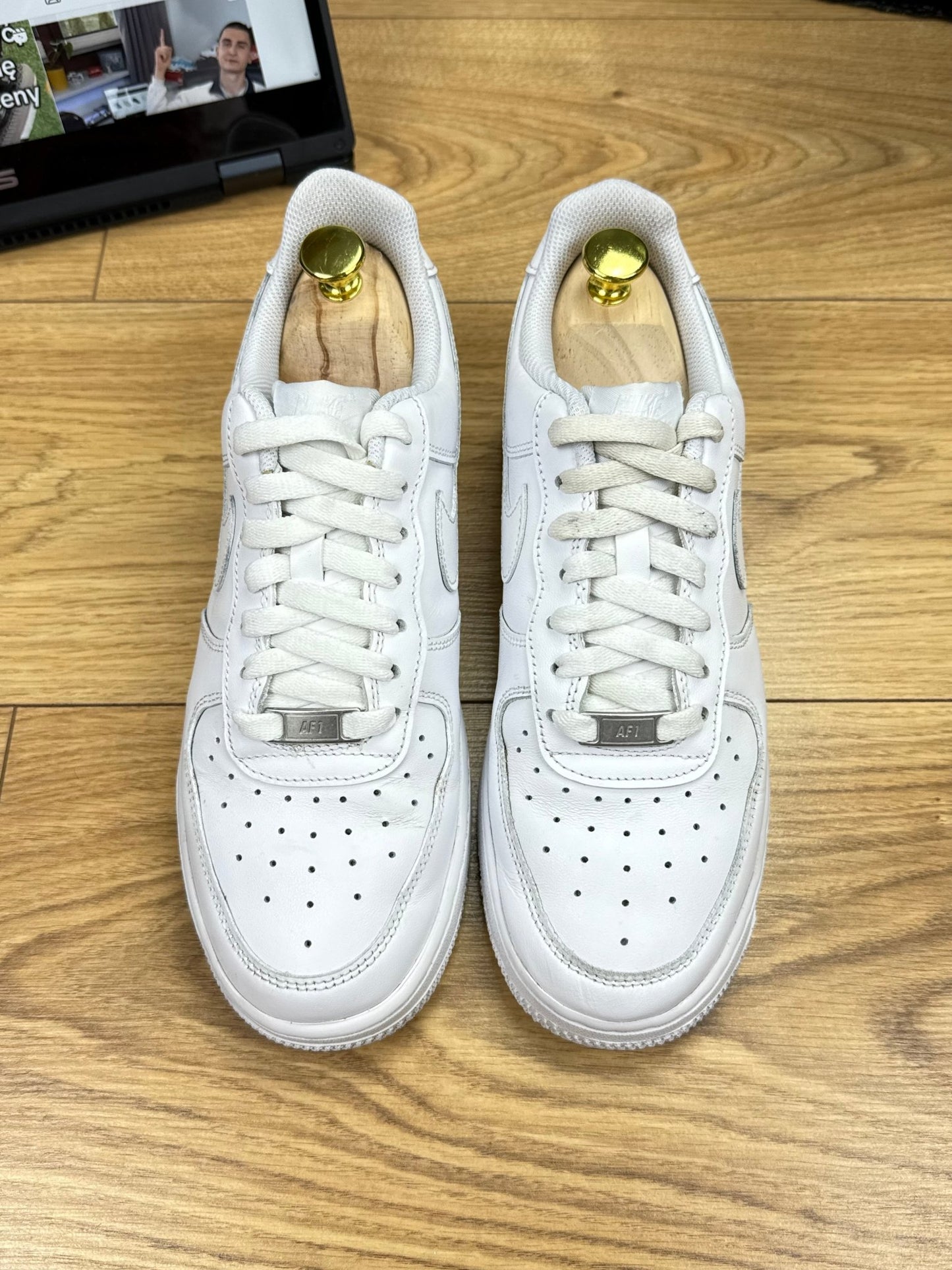 Nike Air Force 1 Low (40)