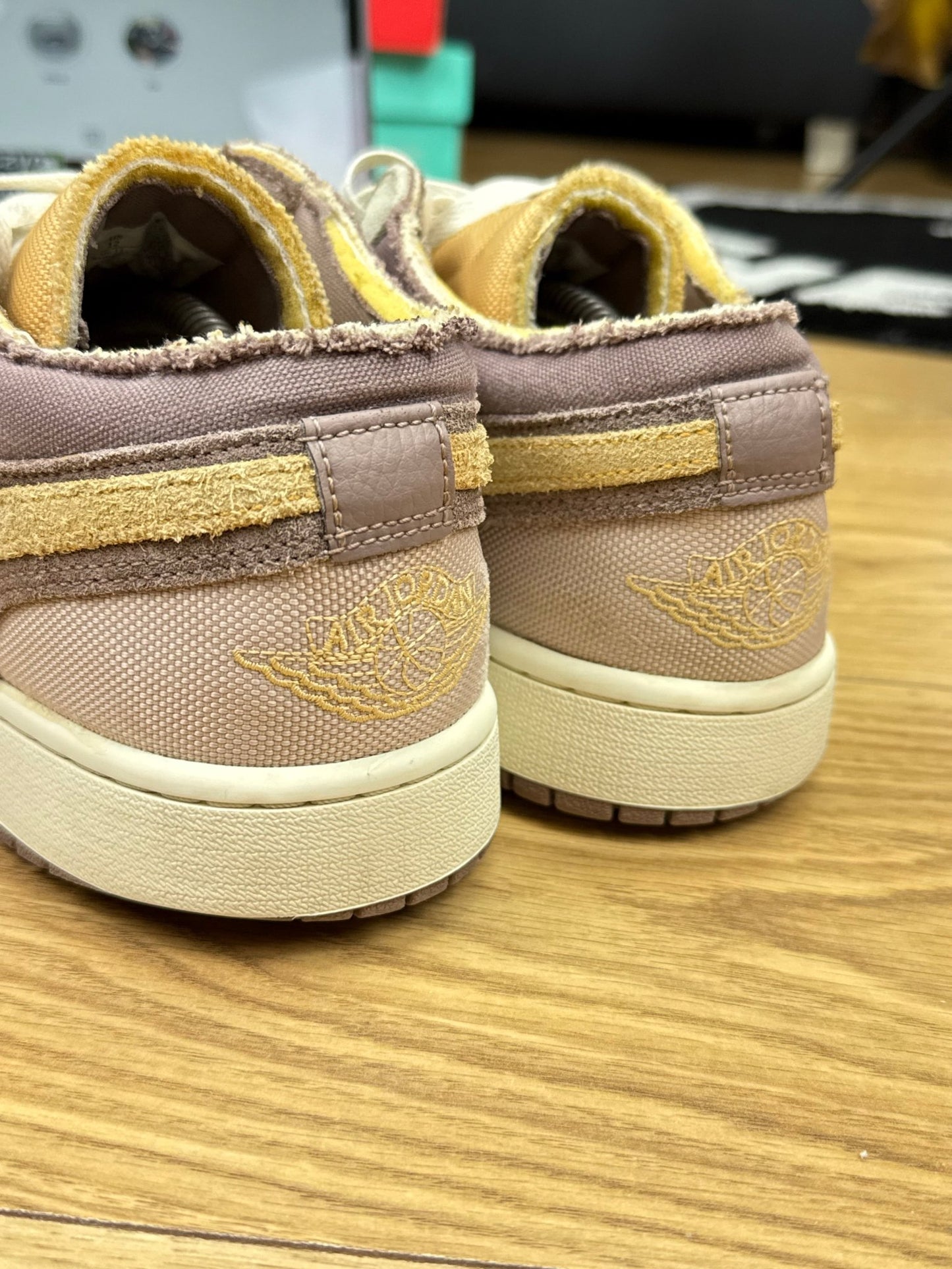 Nike Air Jordan 1 Low (46)