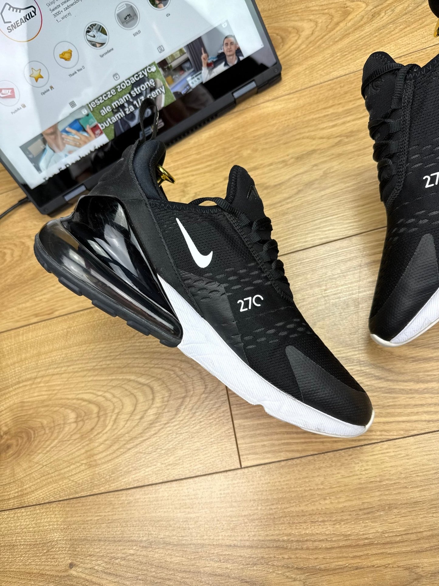Nike Air Max 270 (43)