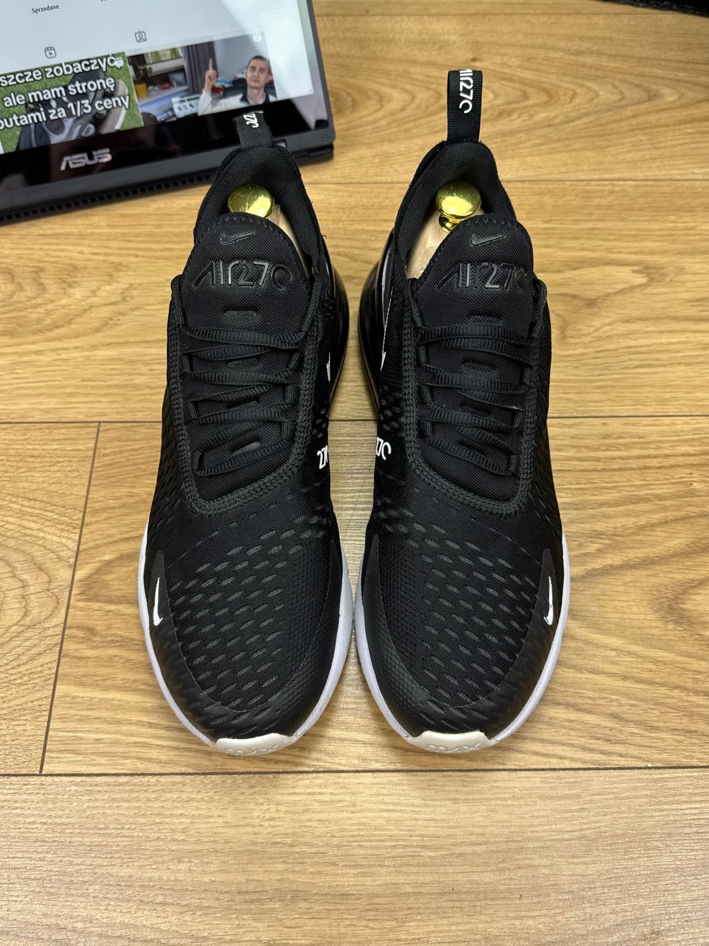 Nike Air Max 270 (43)