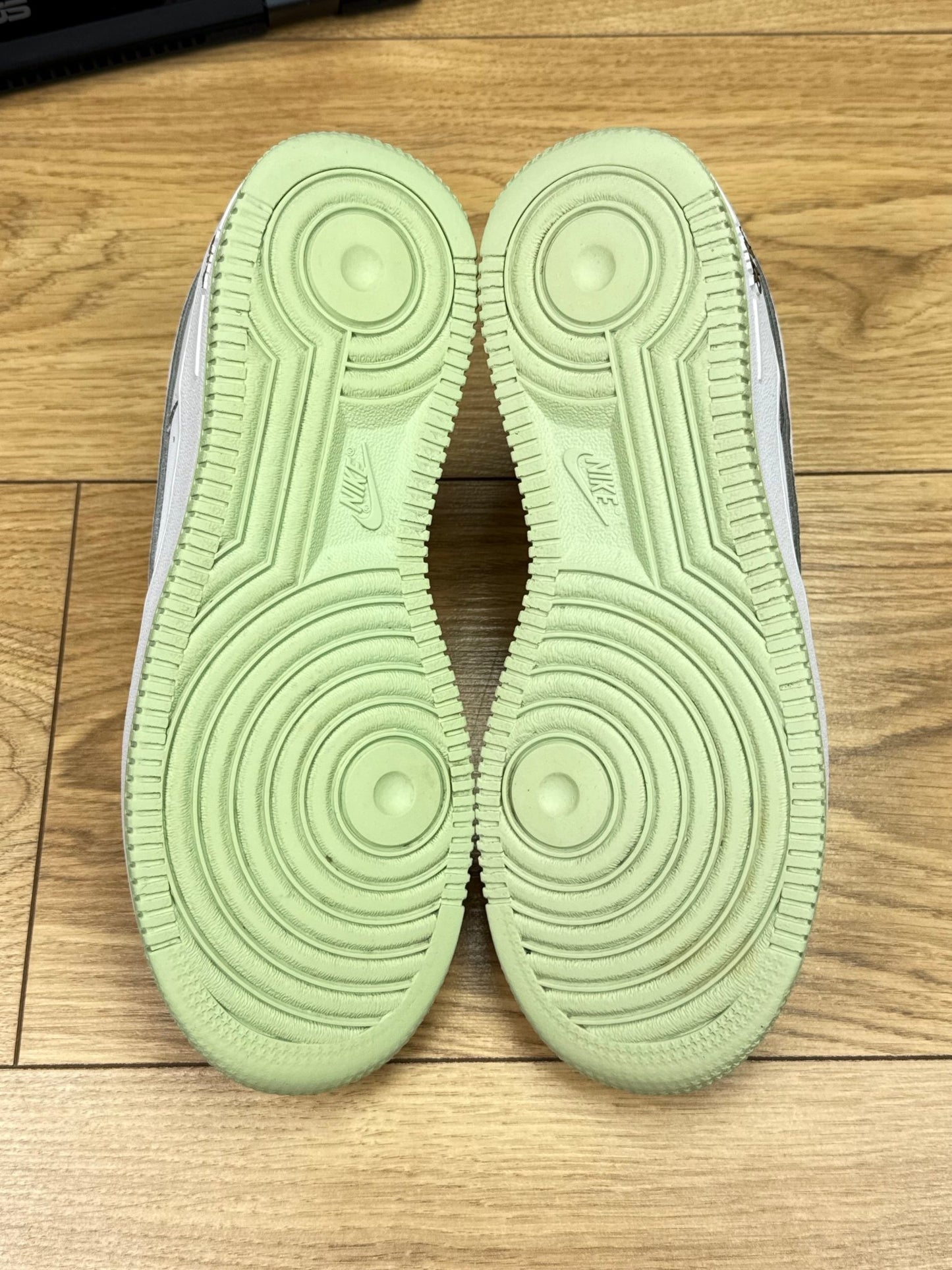 Nike Air Force 1 Low (38)