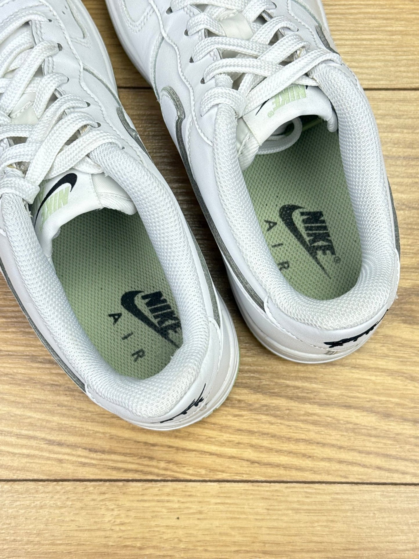 Nike Air Force 1 Low (38)