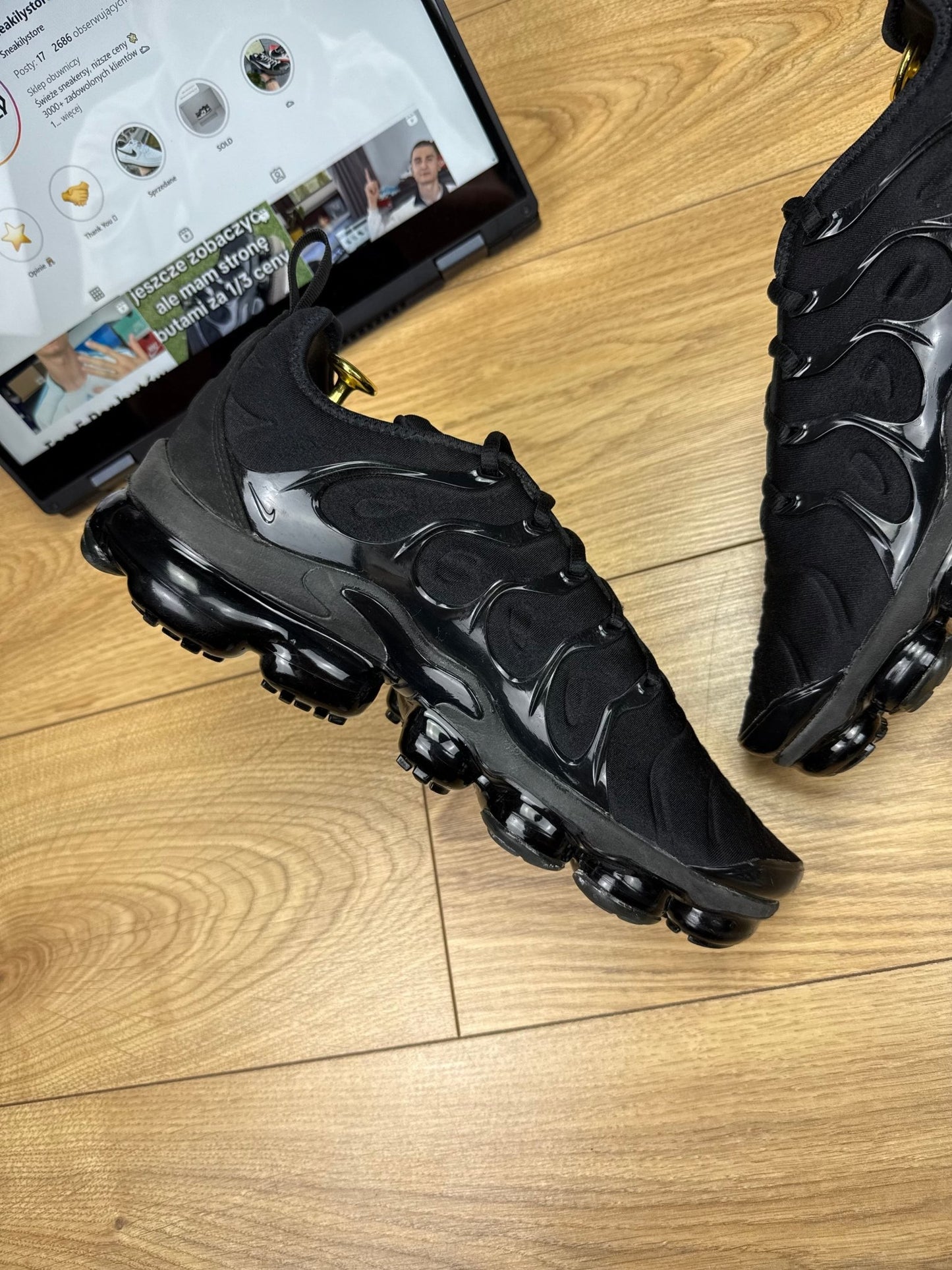 Nike Air Vapormax Plus (44)