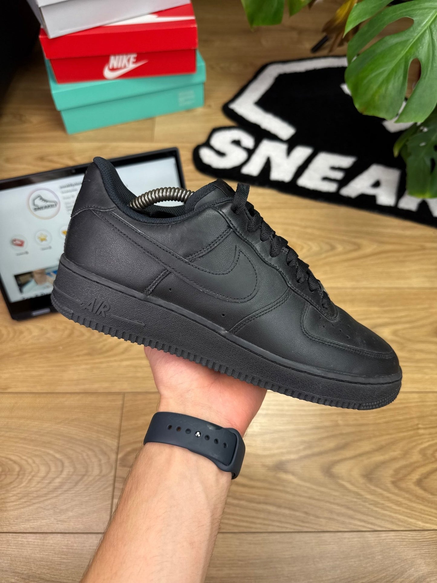 Nike Air Force 1 Low (42.5)