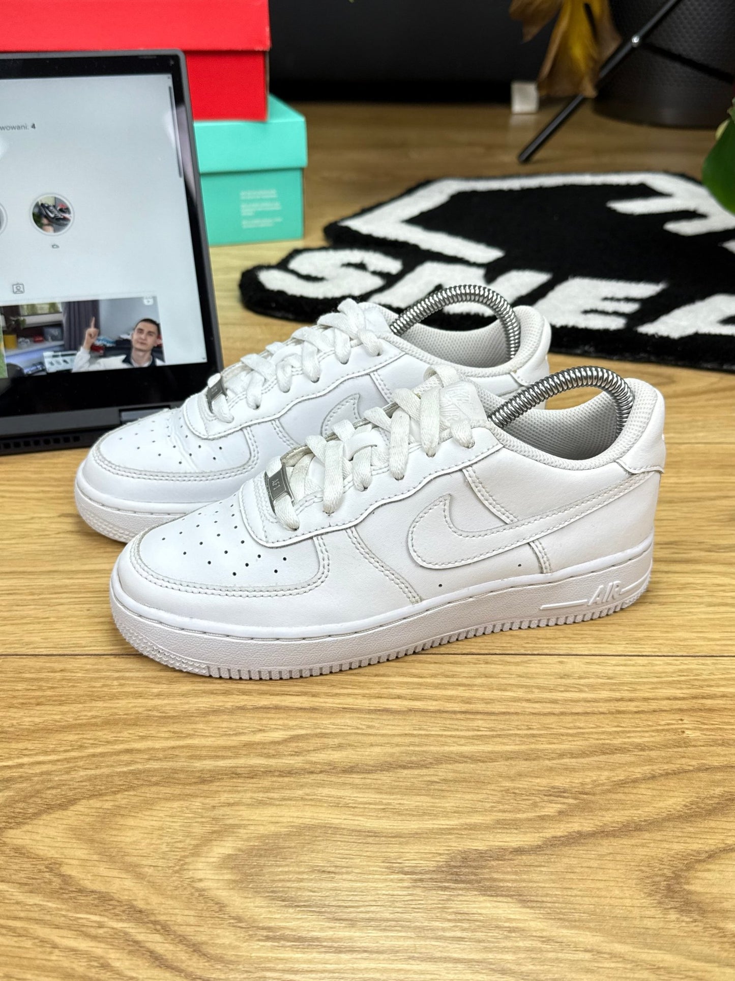 Nike Air Force 1 Low (36.5)