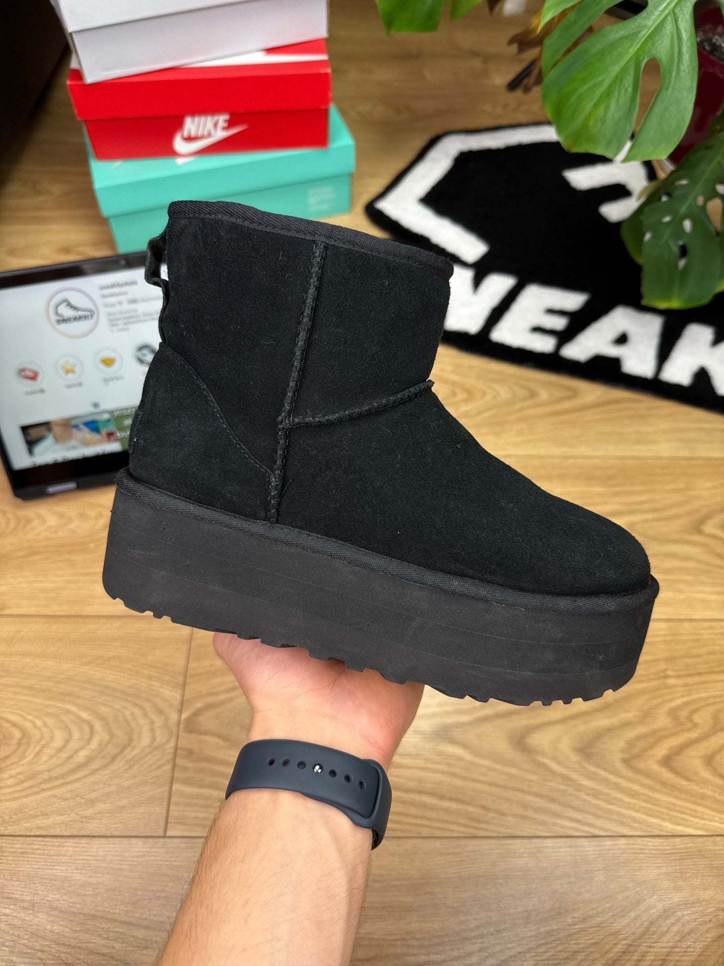 UGG Classic Mini Platform (38)