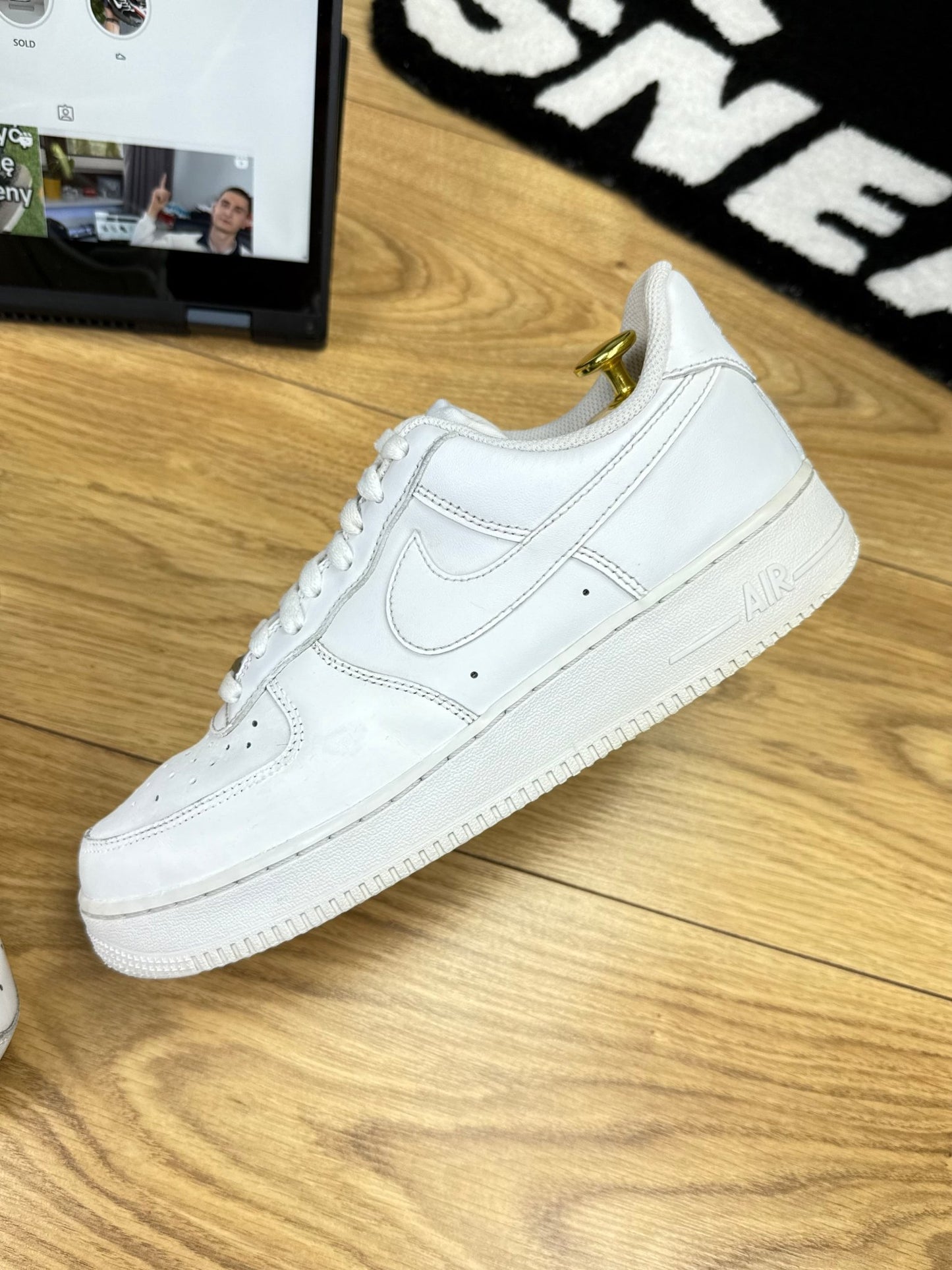 Nike Air Force 1 Low (42)