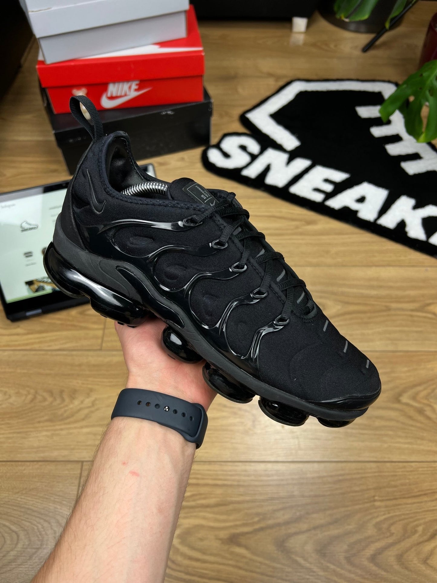 Nike Air Vapormax Plus (43)