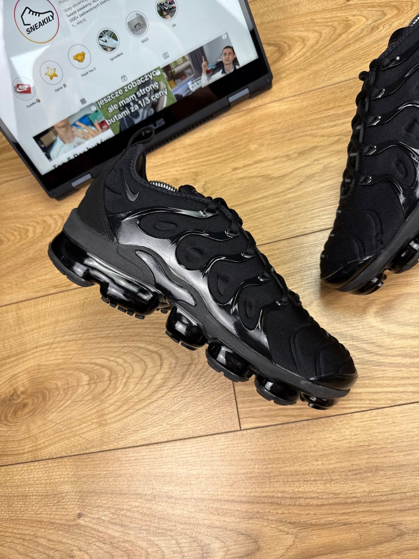 Nike Air Vapormax Plus (44)