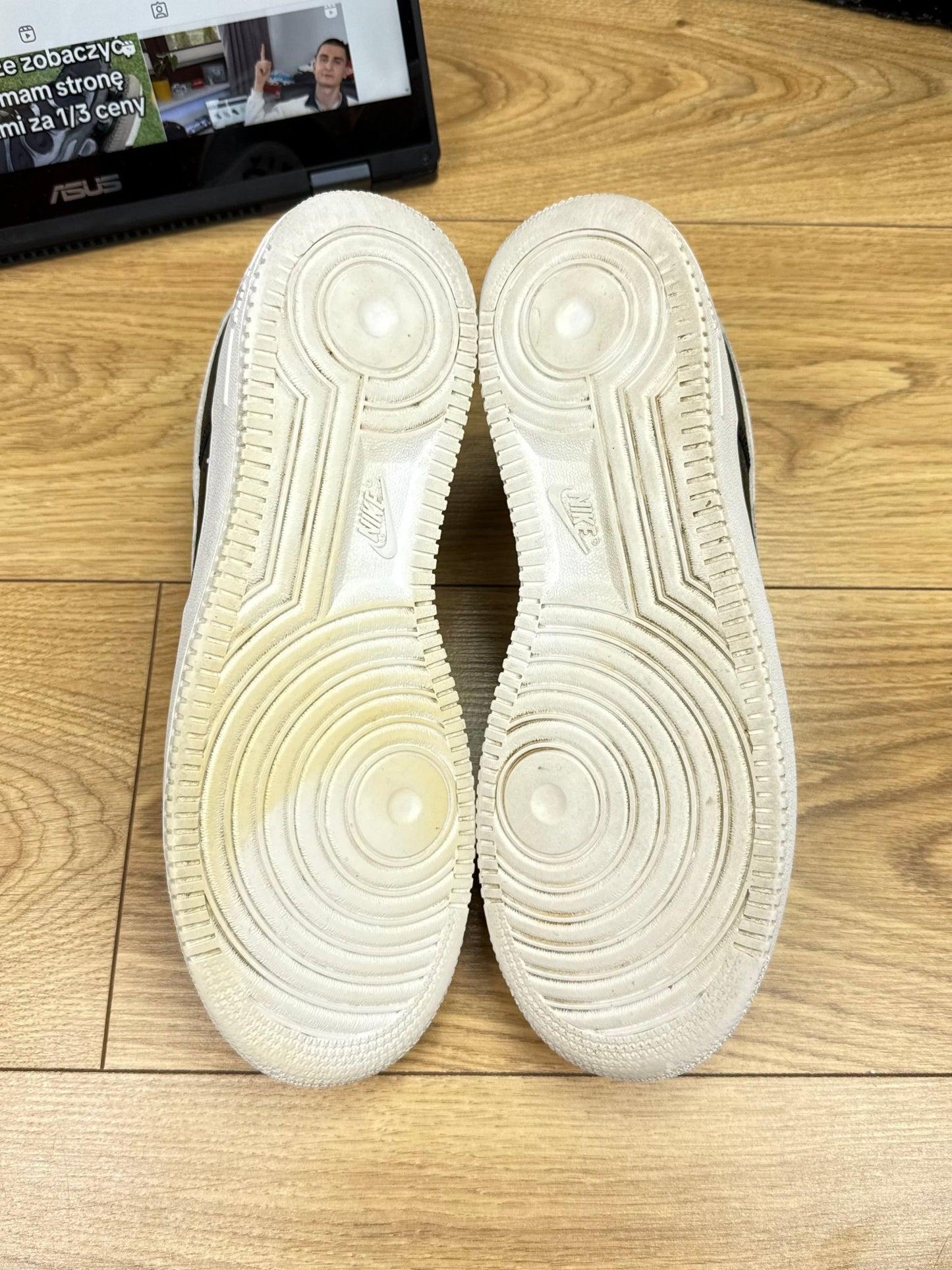 Nike Air Force 1 Low (44)
