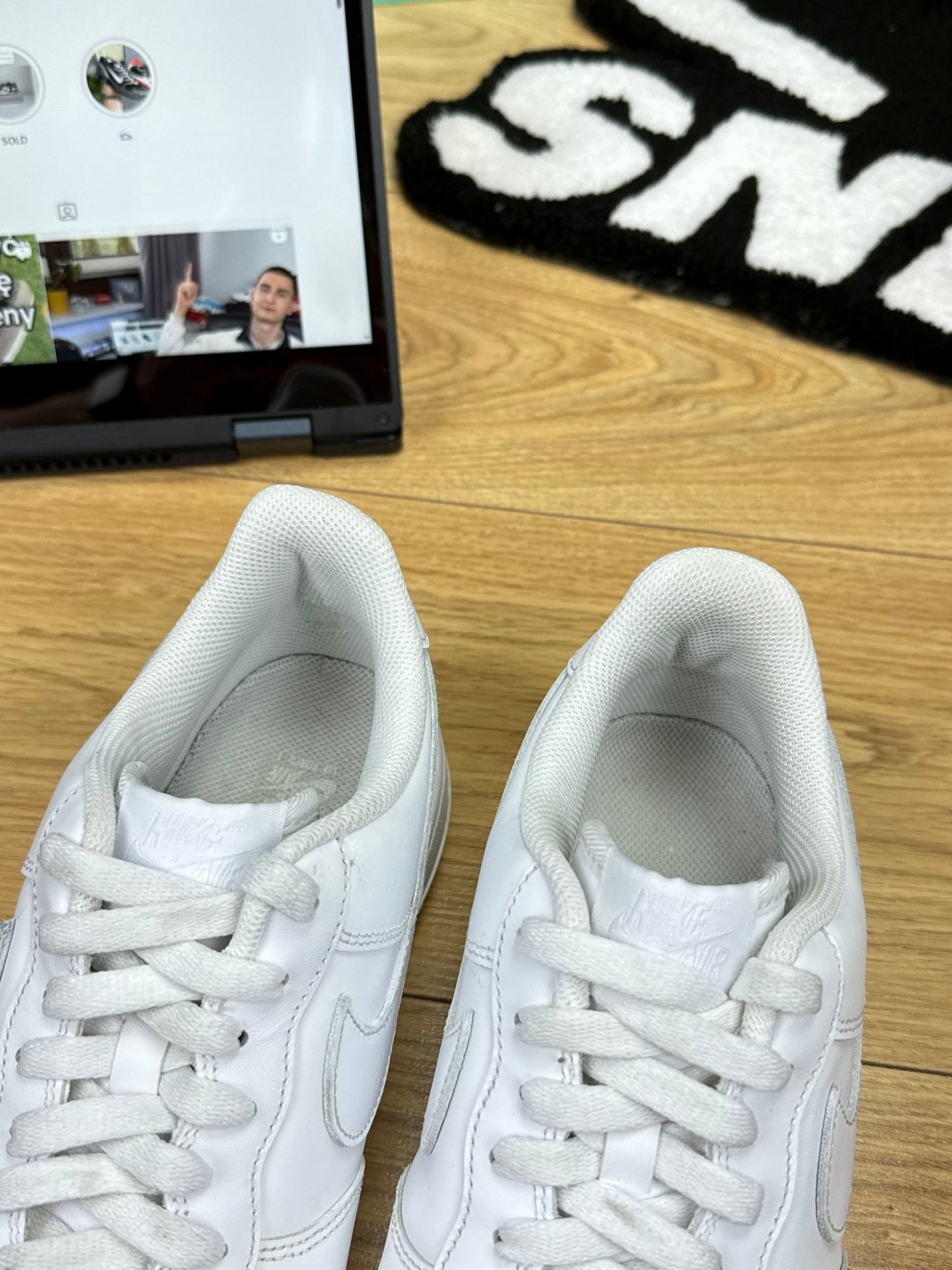 Nike Air Force 1 Low (43)