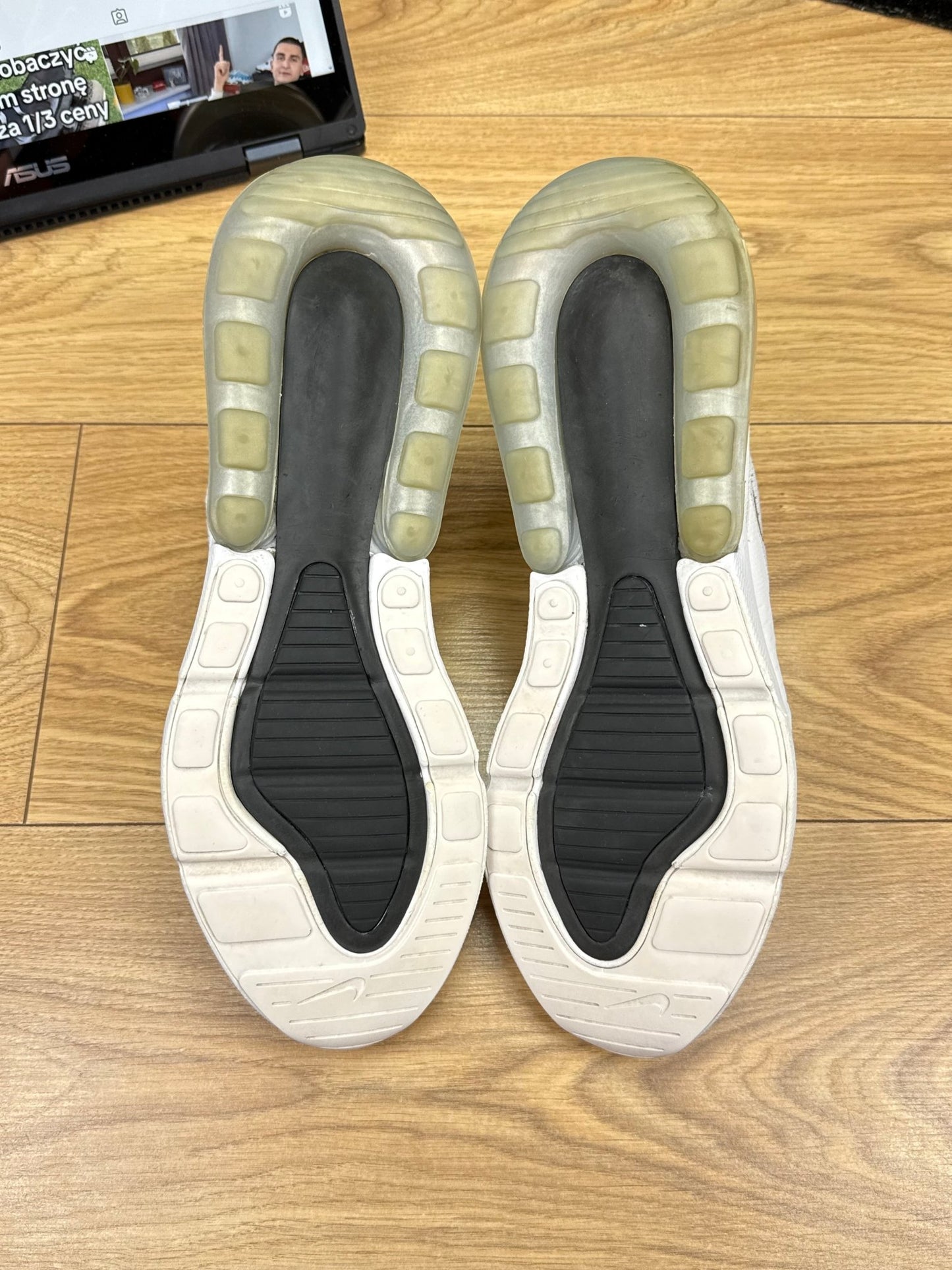 Nike Air Max 270 (47)