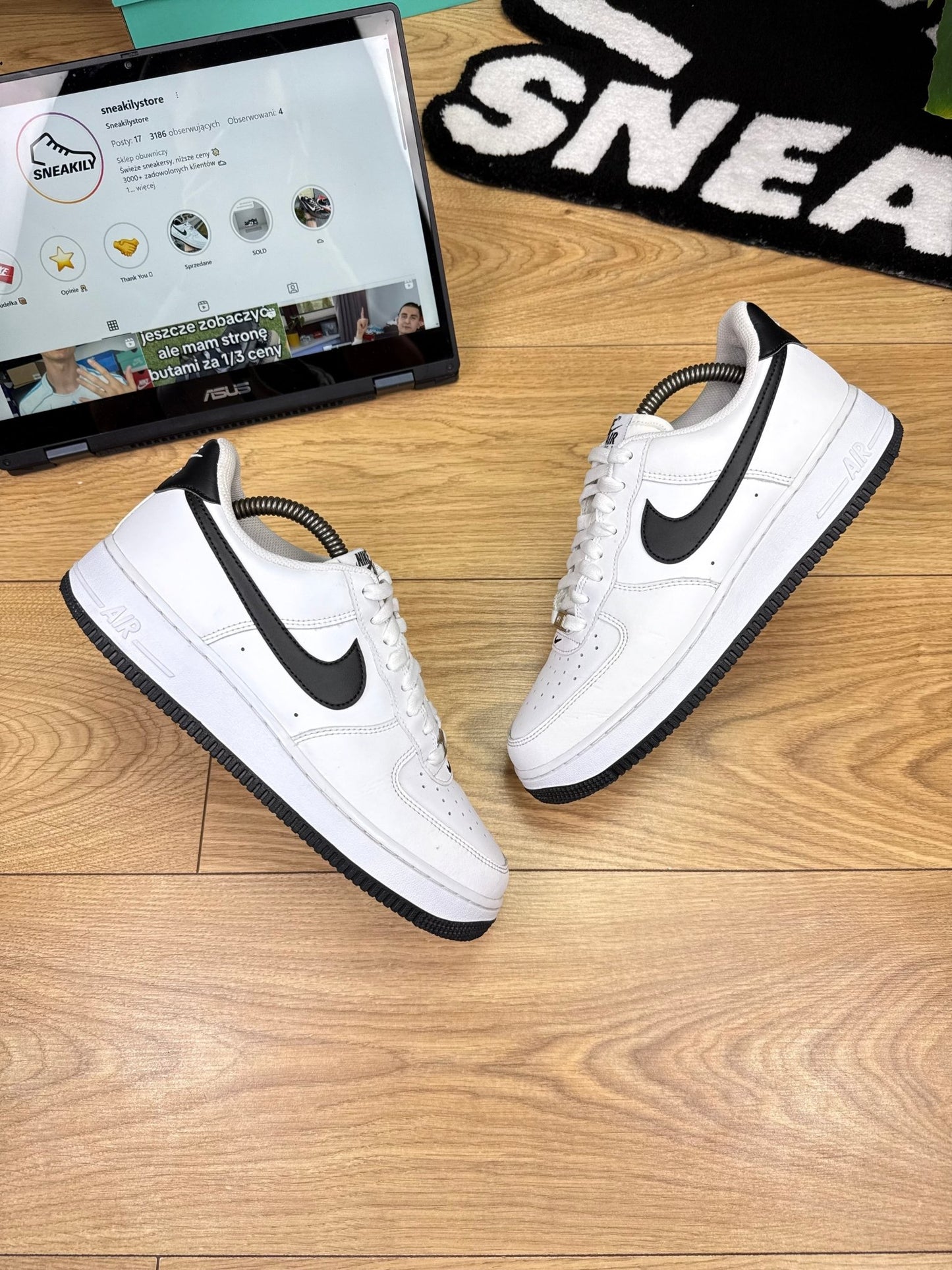 Nike Air Force 1 Low (42)