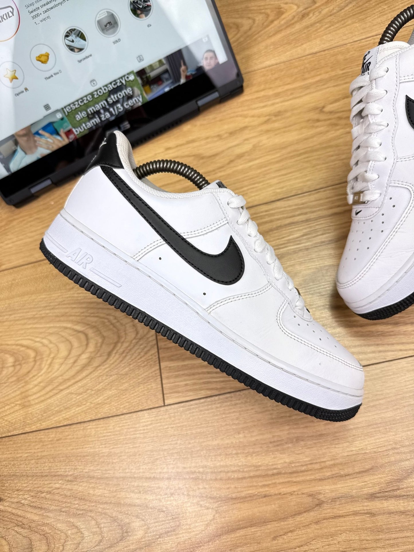 Nike Air Force 1 Low (42)