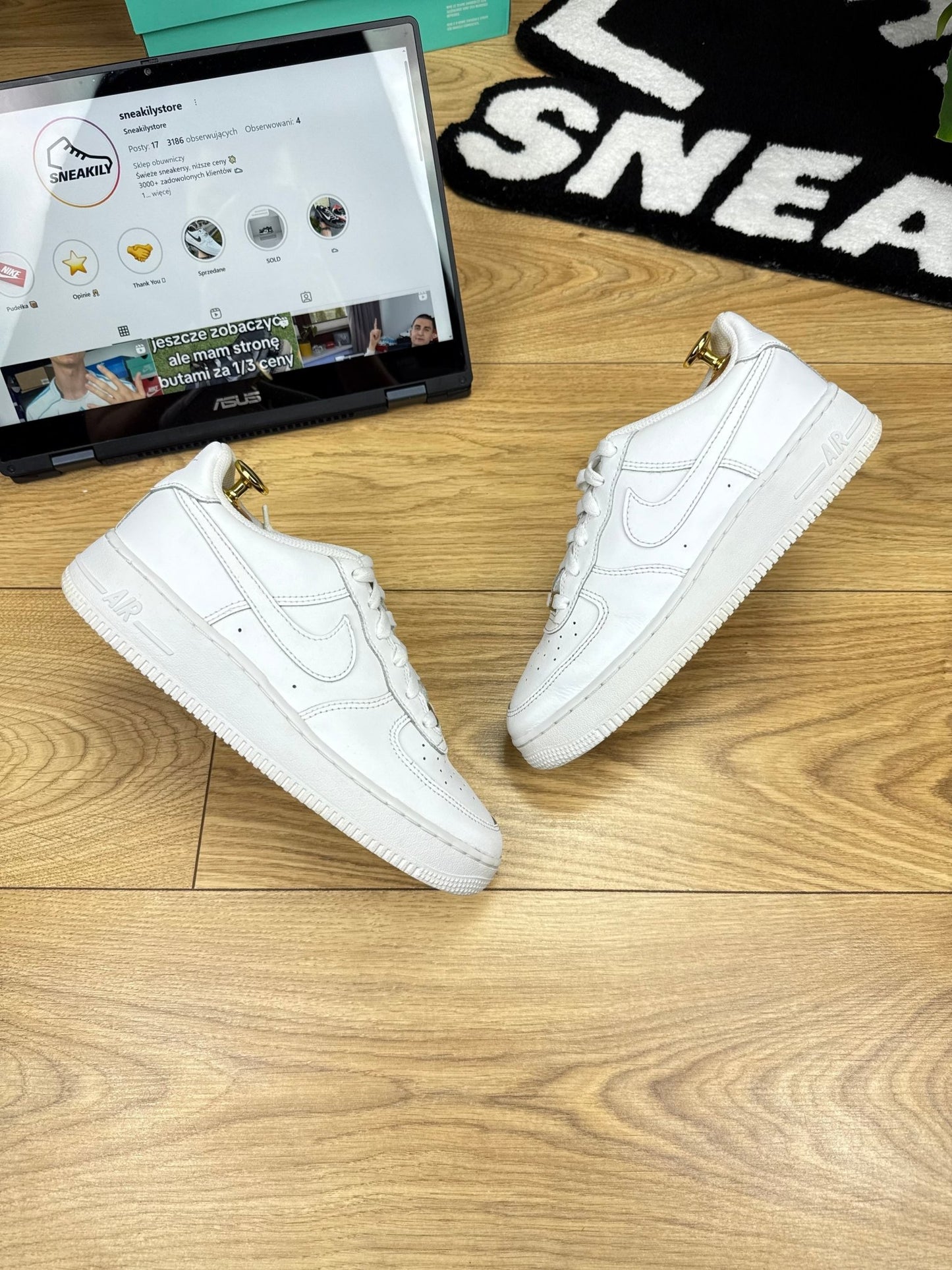 Nike Air Force 1 Low (38.5)