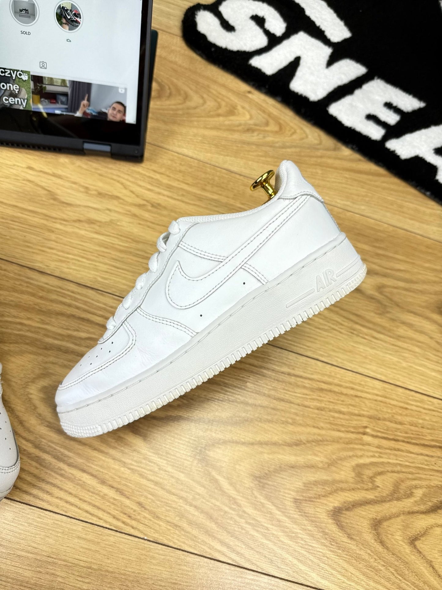 Nike Air Force 1 Low (38.5)