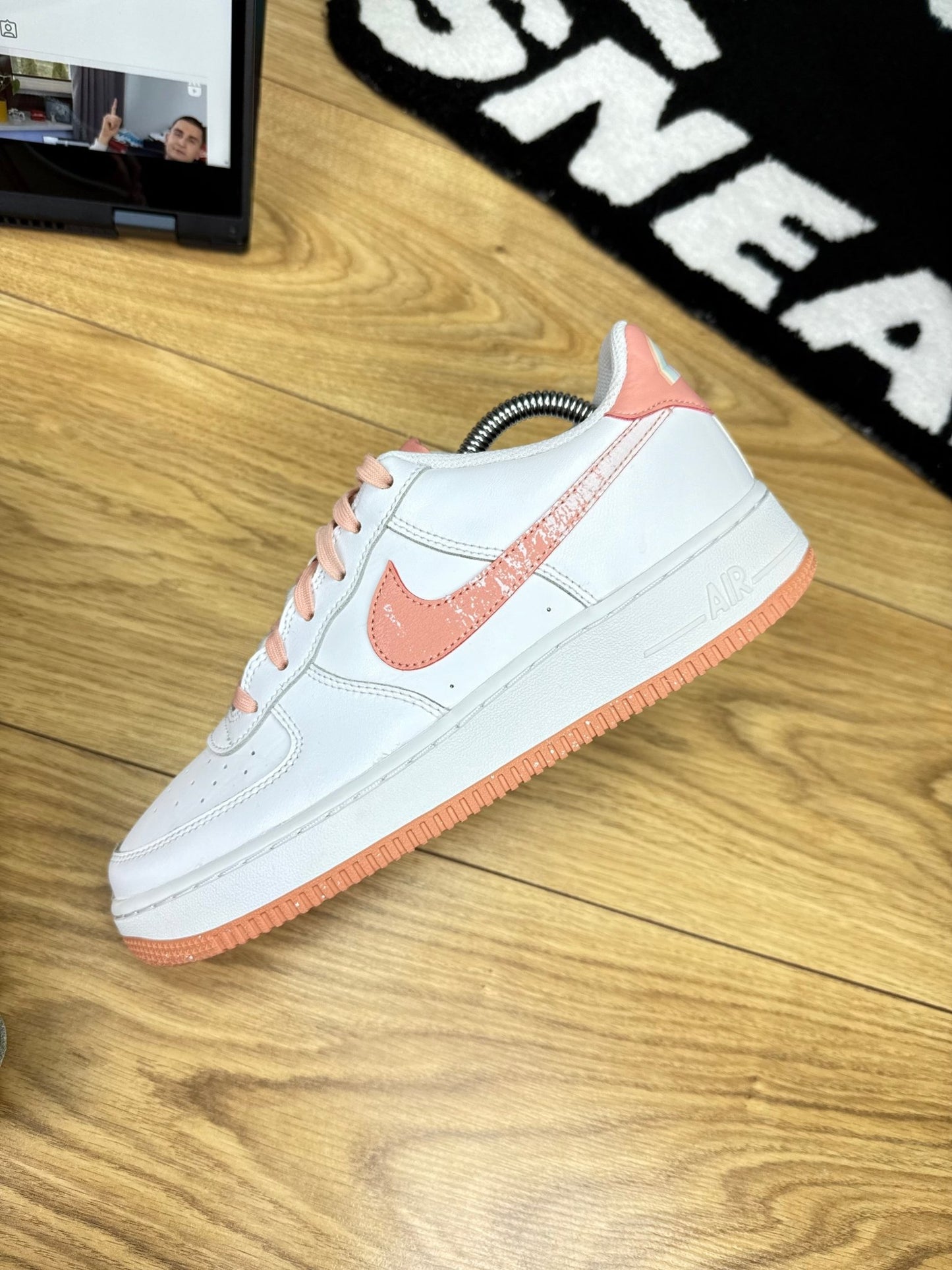 Nike Air Force 1 Low (40)