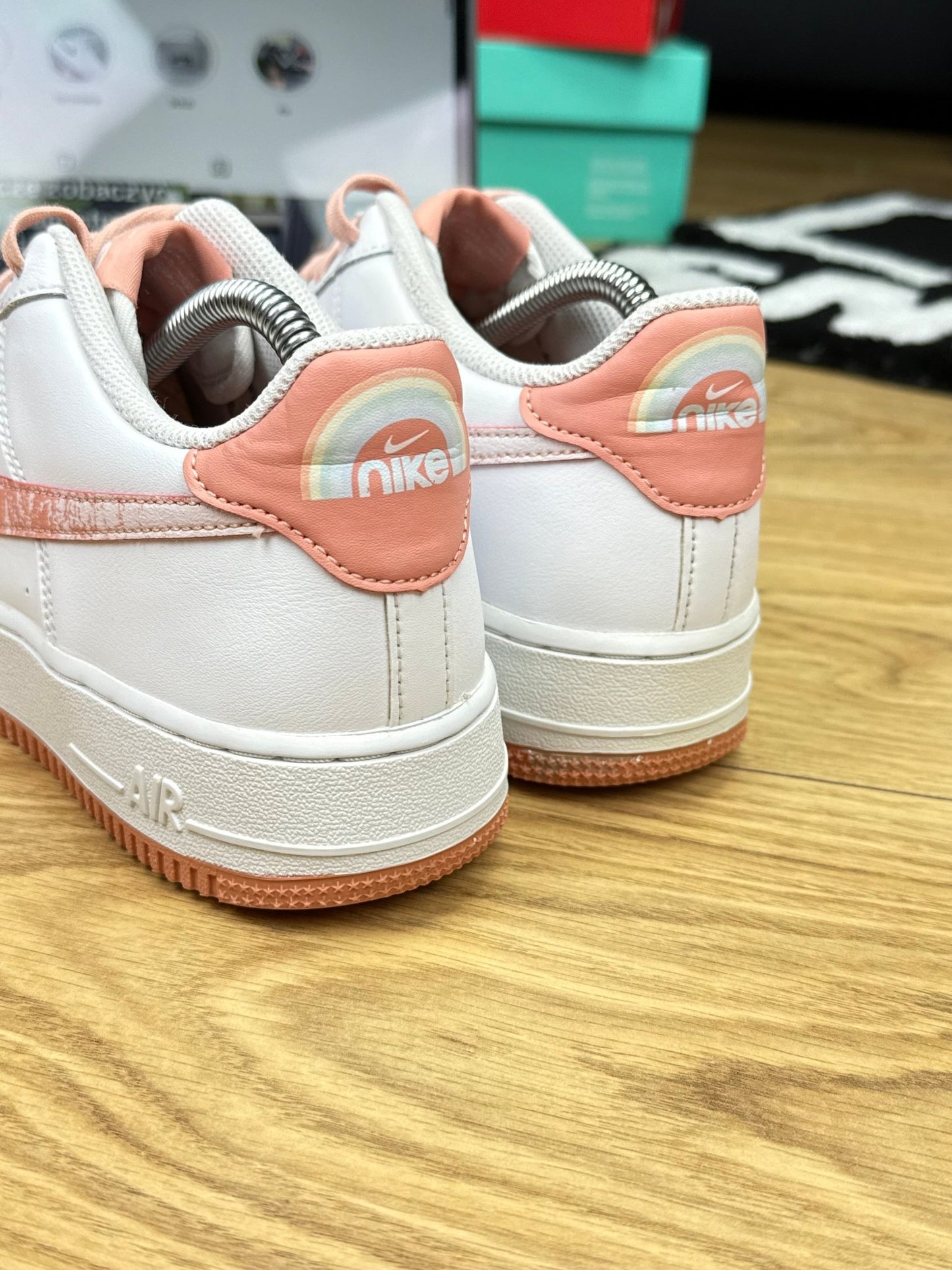 Nike Air Force 1 Low (40)