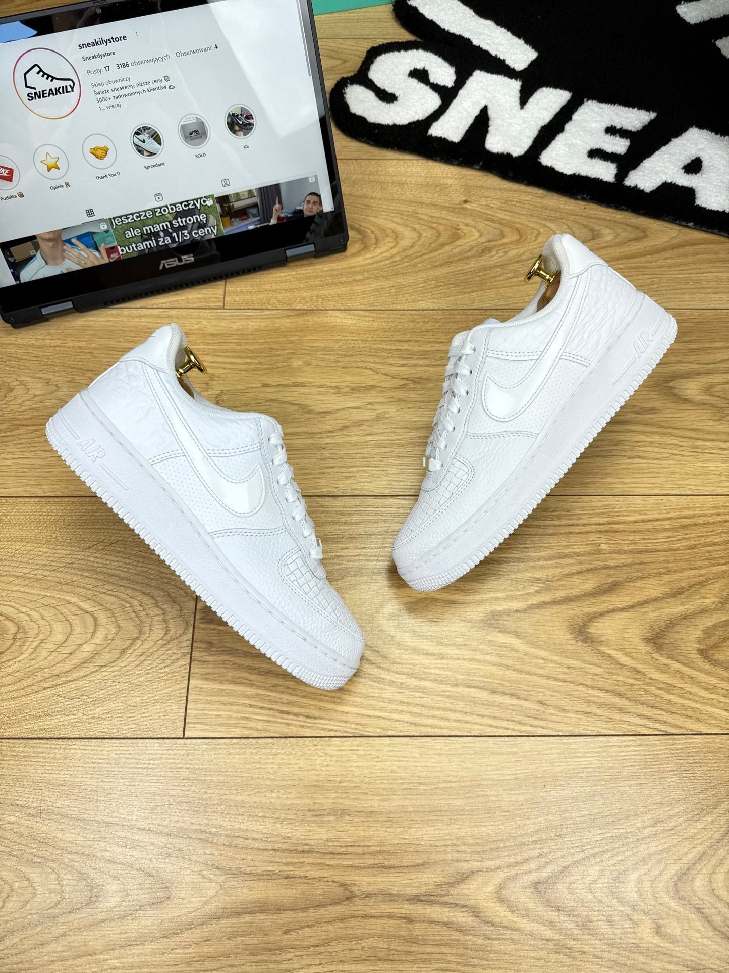 Nike Air Force 1 Low (40)