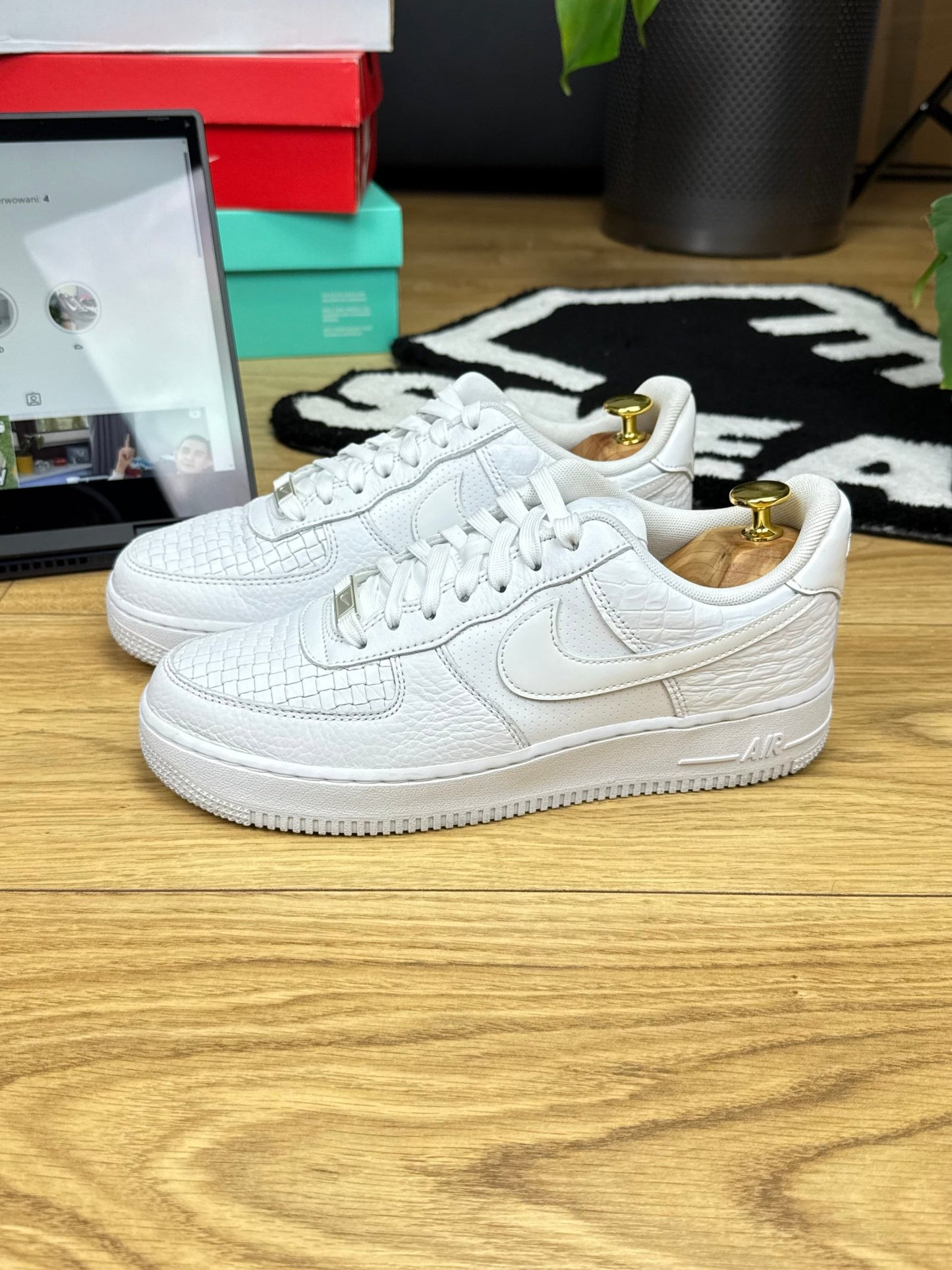 Nike Air Force 1 Low (40)
