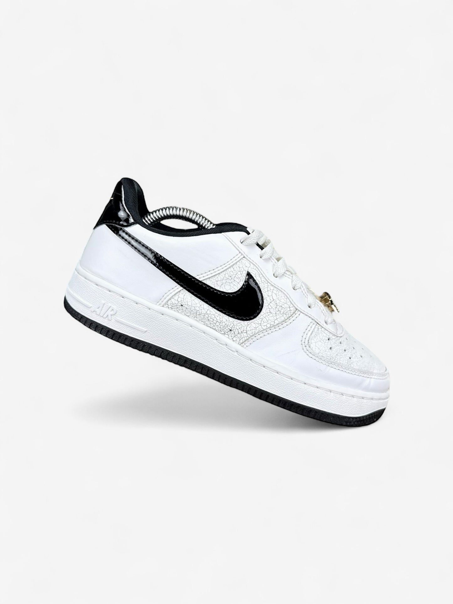 Nike Air Force 1 Low (37.5)