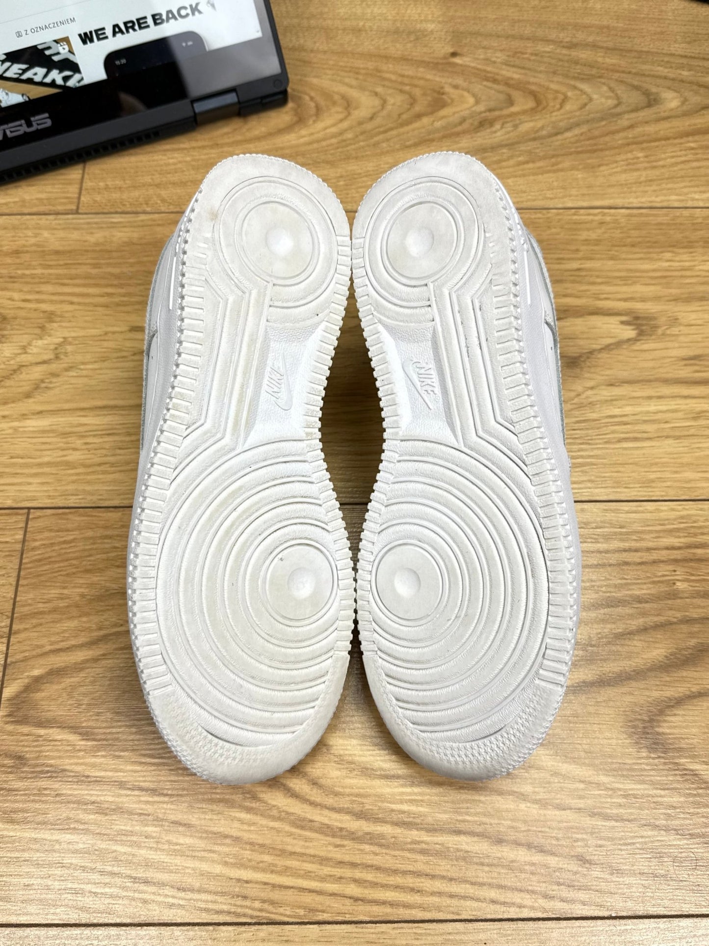 Nike Air Force 1 Low (38.5)
