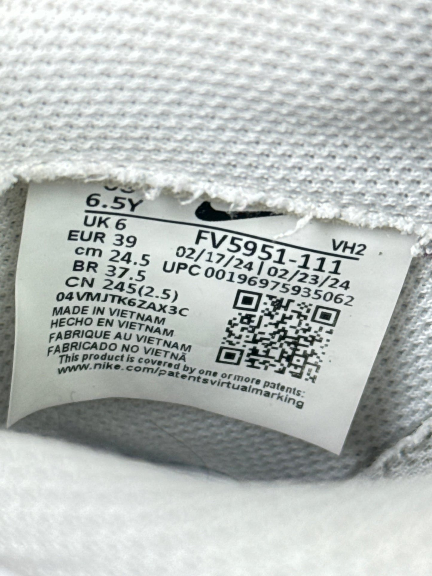 Nike Air Force 1 Low (39)