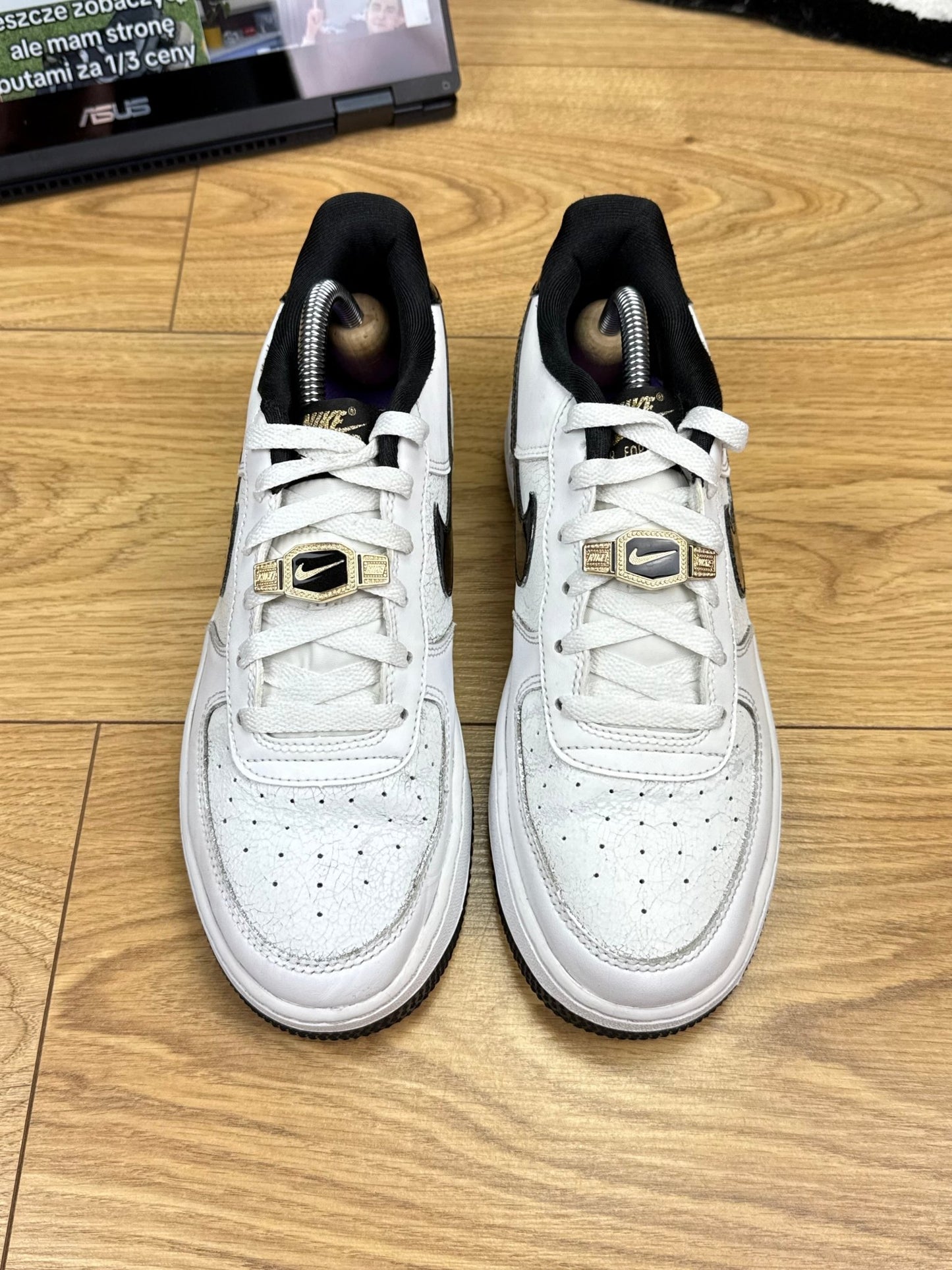Nike Air Force 1 Low (40)