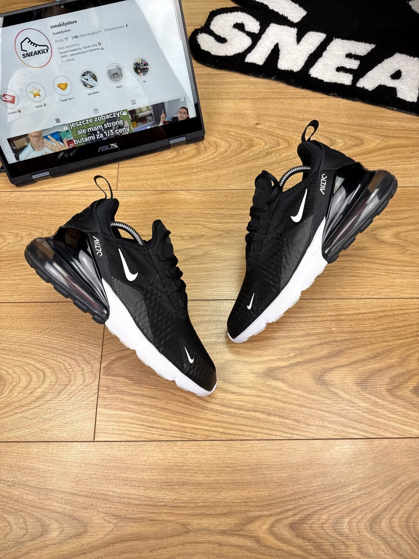 Nike Air Max 270 (42)