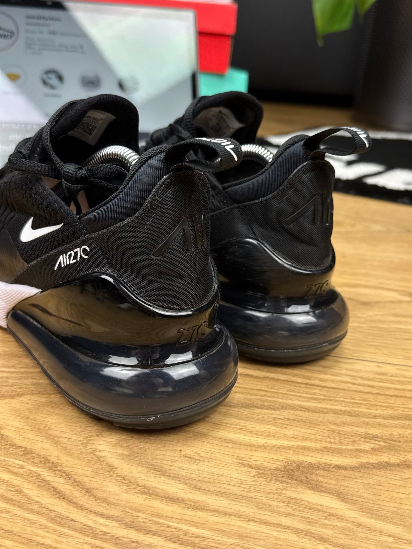 Nike Air Max 270 (42)