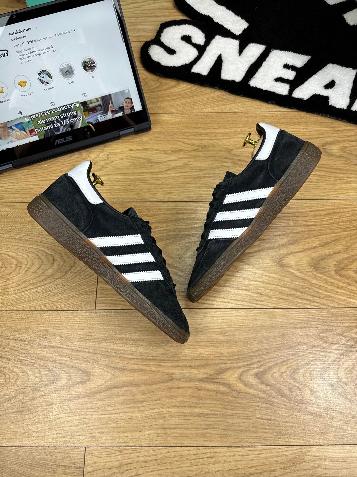 Adidas Spezial (42 2/3)