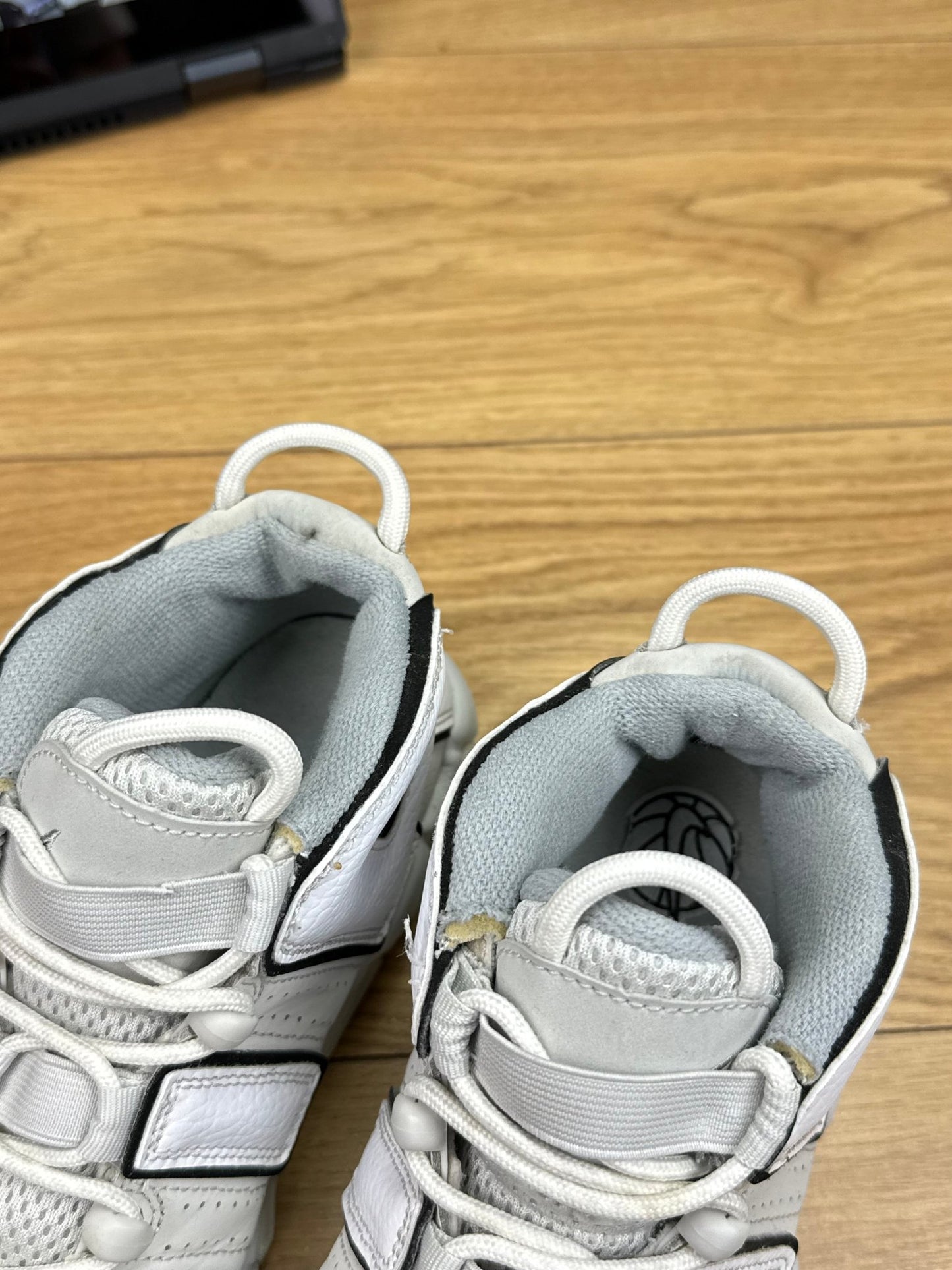 Nike Air More Uptempo 96 (40)
