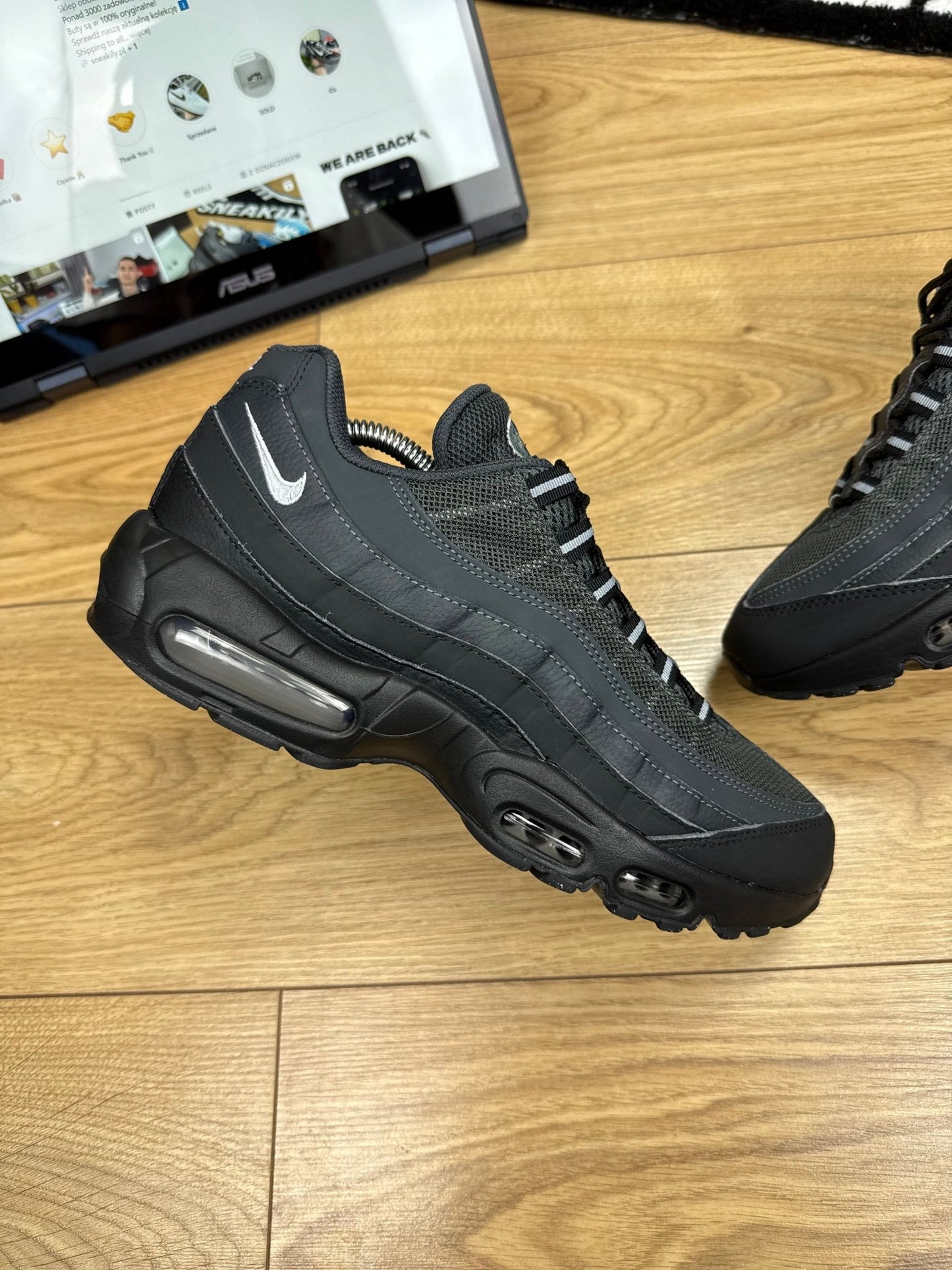 Nike Air Max 95 (42.5)