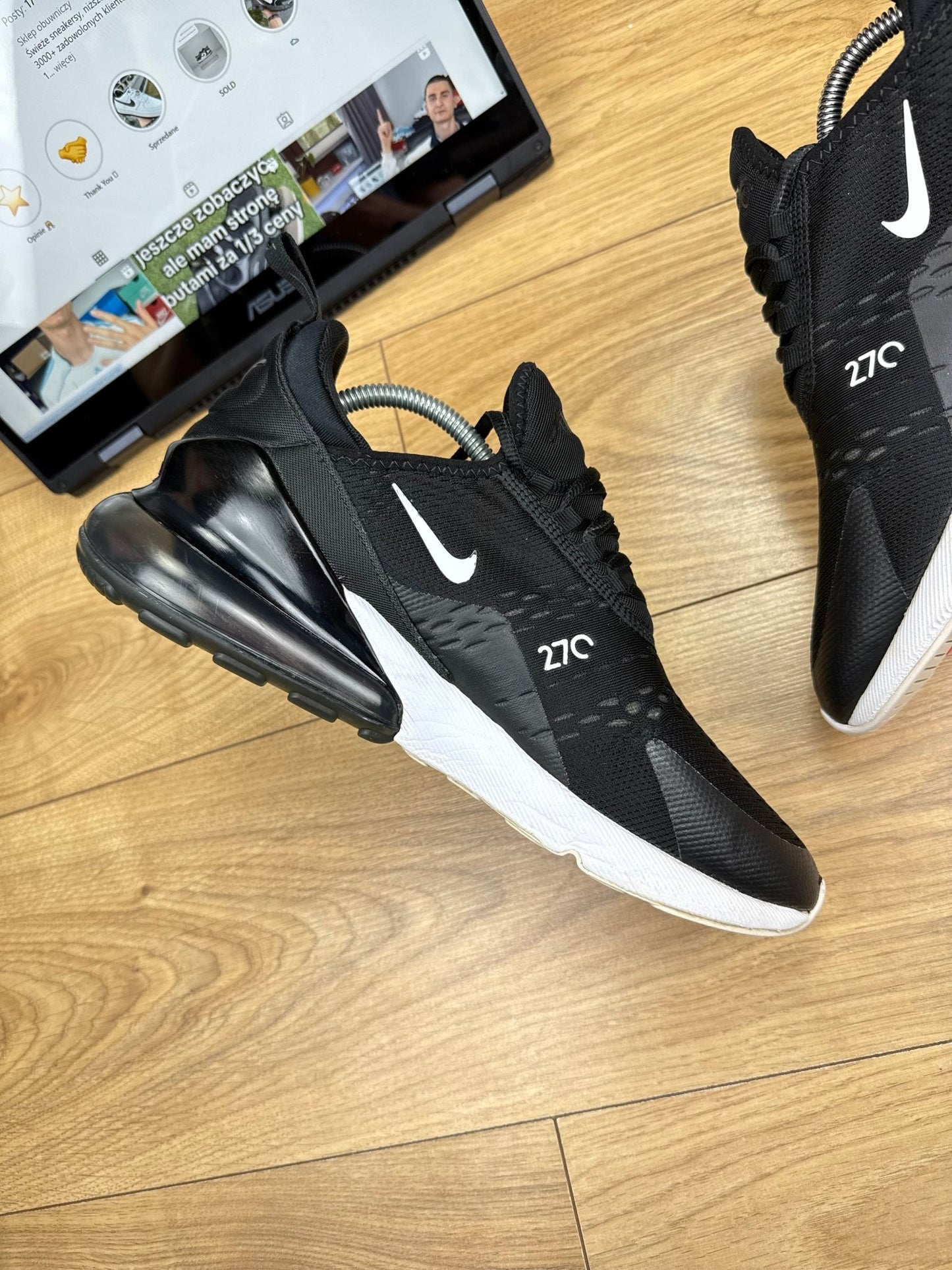 Nike Air Max 270 (42.5)