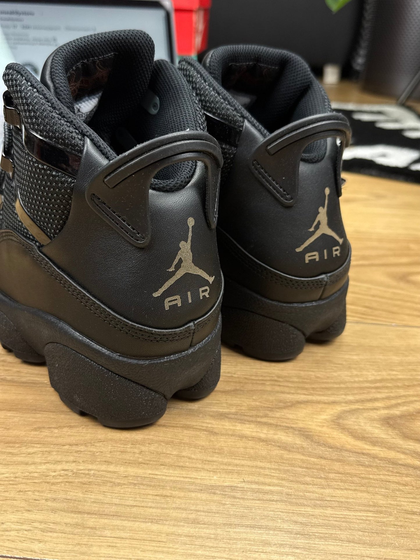 Nike Air Jordan 6 Rings Winterized (42.5)