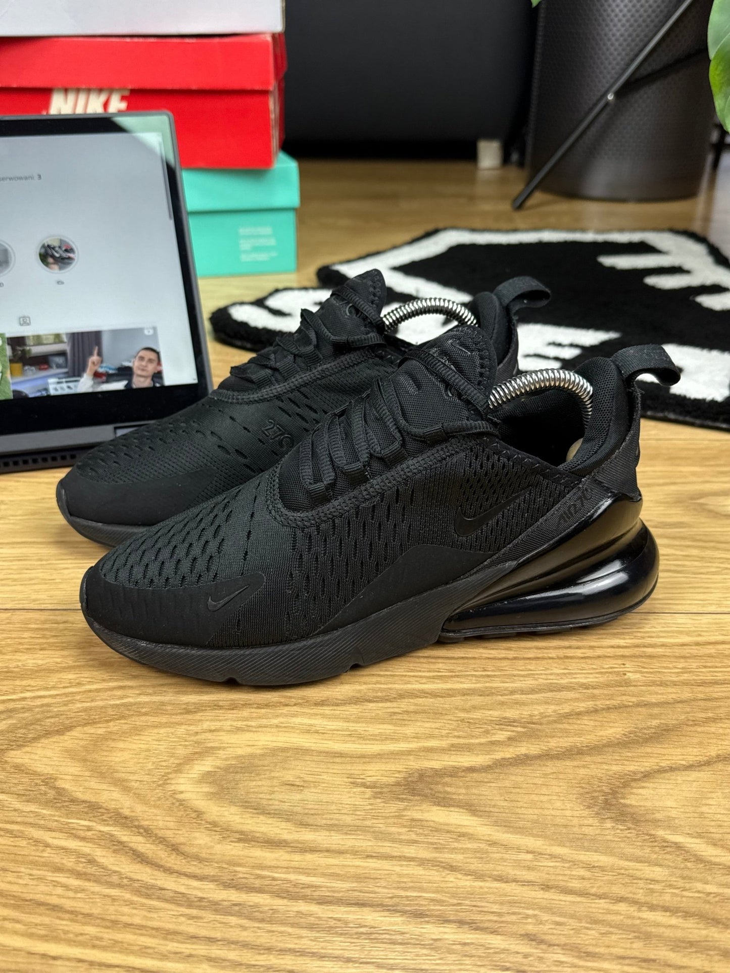 Nike Air Max 270 (38.5)