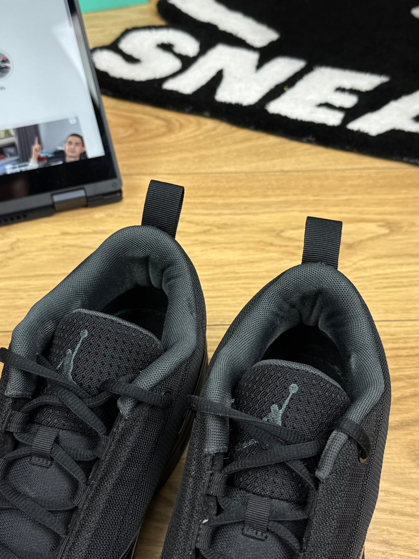 Nike Air Jordan Max Aura 6 (46)