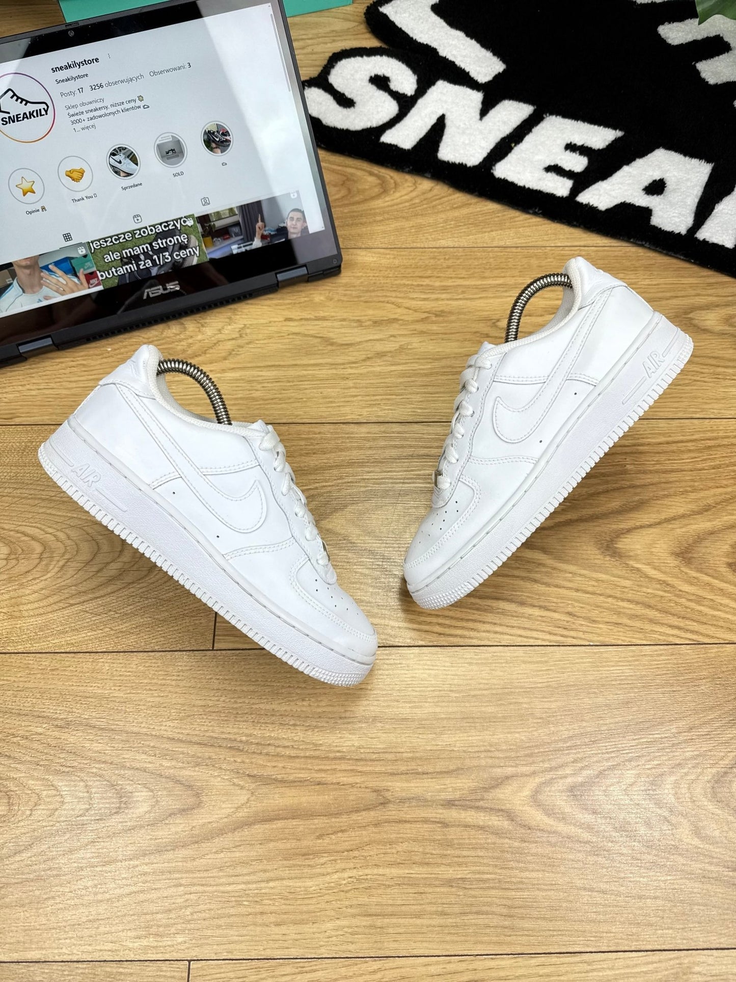 Nike Air Force 1 Low (37.5)