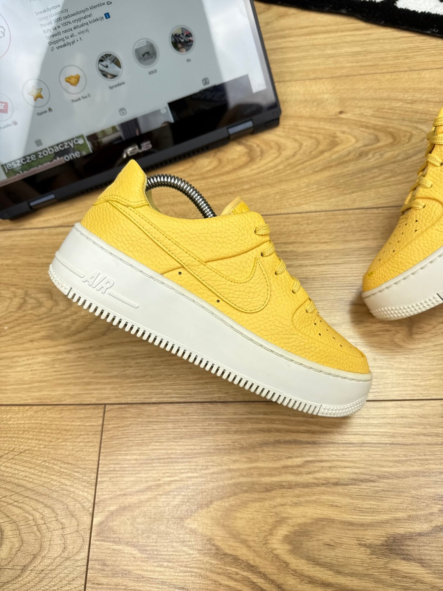 Nike Air Force 1 Sage (37.5)